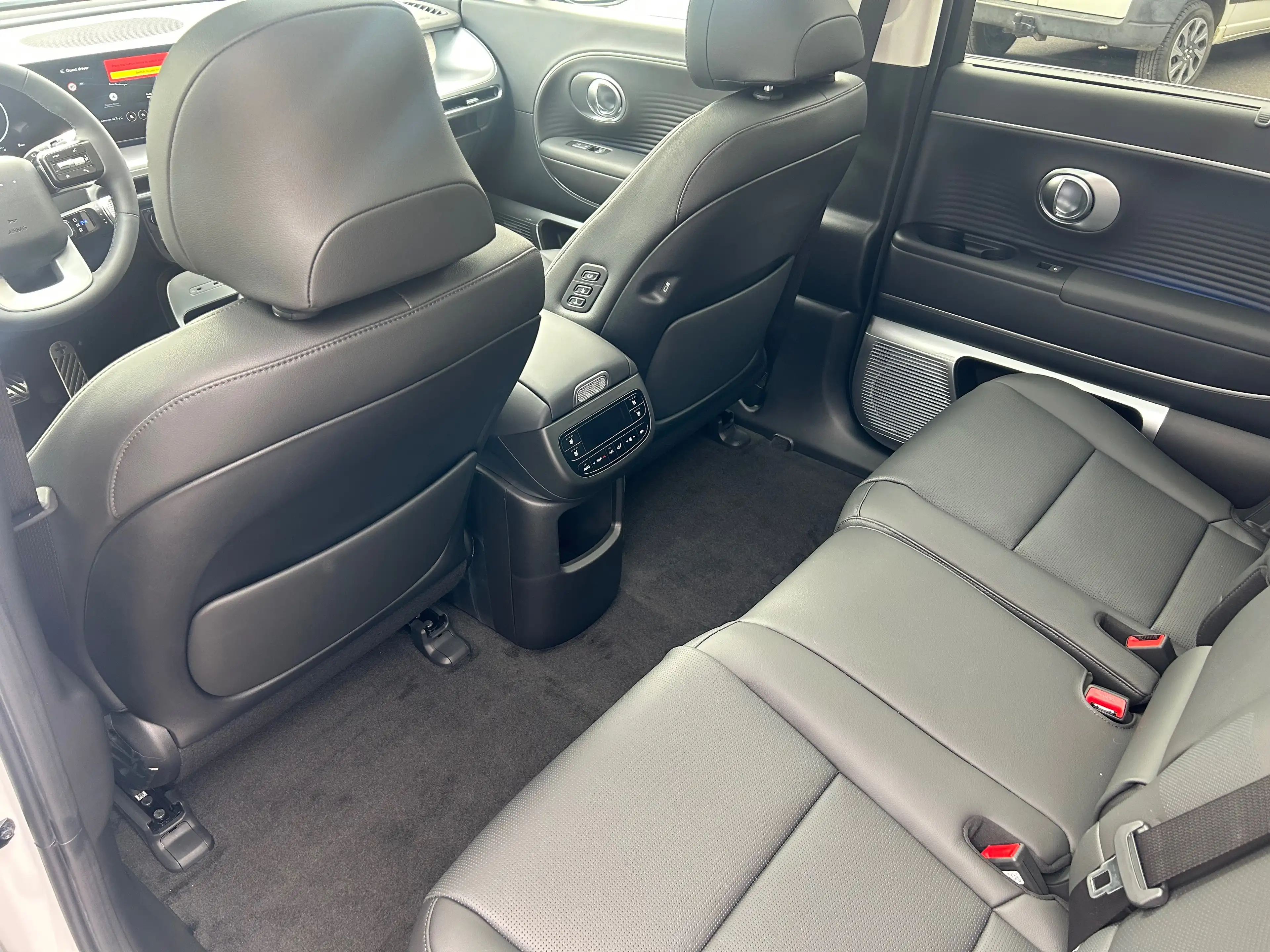 Hyundai IONIQ 9 CALLIGRAPHY NEW MODELE 2025 100% ELECTRIQUE — photo 10