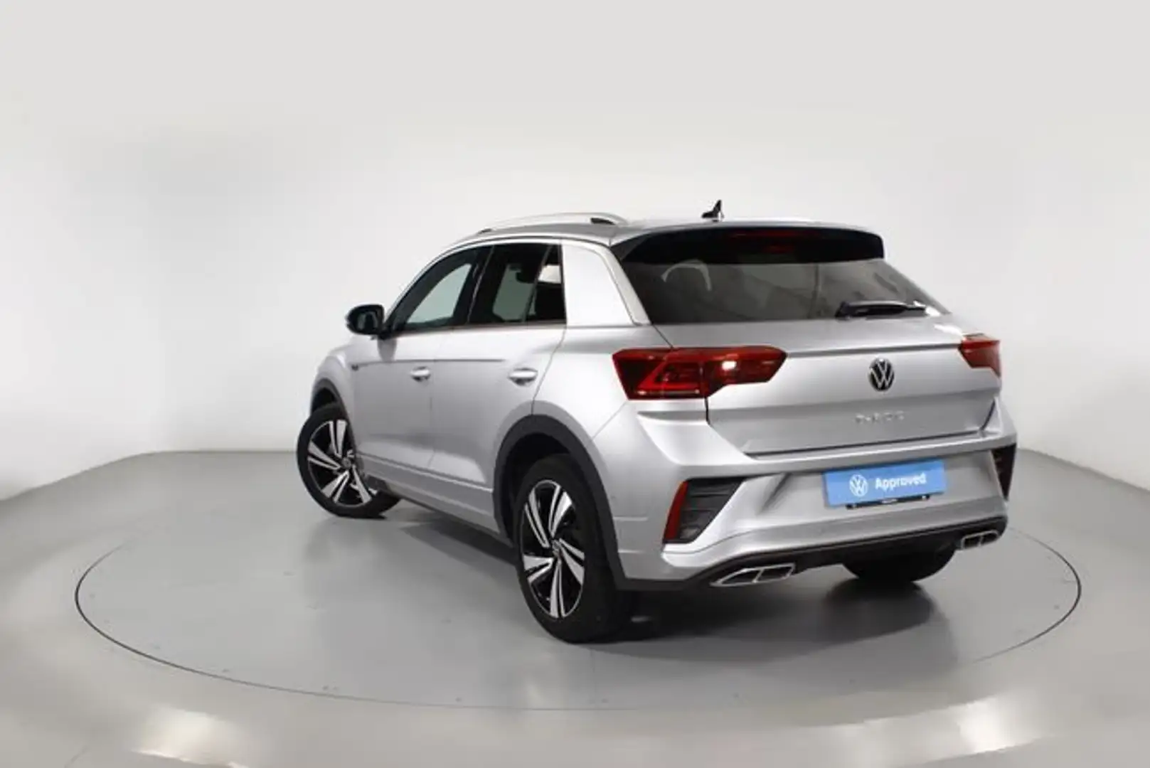 Volkswagen T-Roc 1.5 TSI R-Line kW DSG7 110KW Plateado - 2