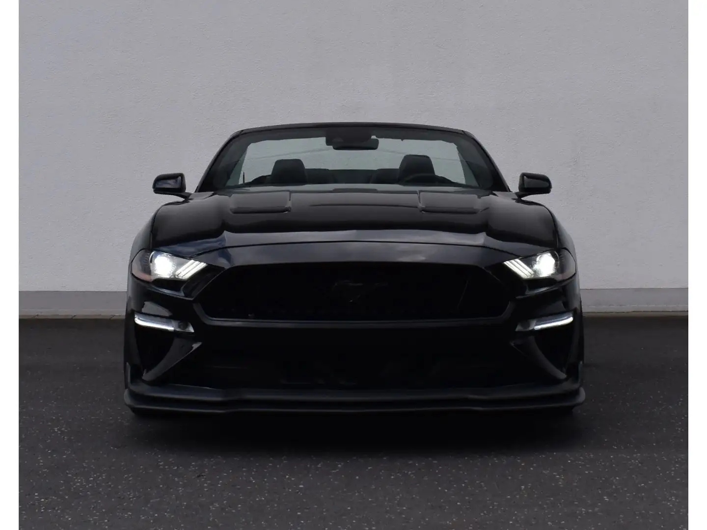 Ford Mustang GT Convertible 5.0 V8 US Import SHZ Black - 2