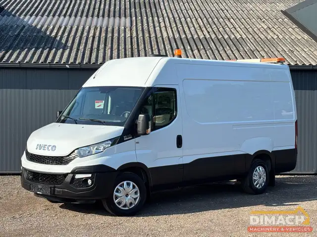 Iveco 35S17A8 L2H2 - luchtvering - airco - service bus -