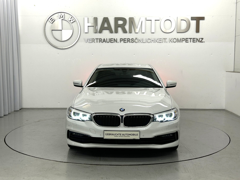 BMW 525 d *Sport Line* — photo 6
