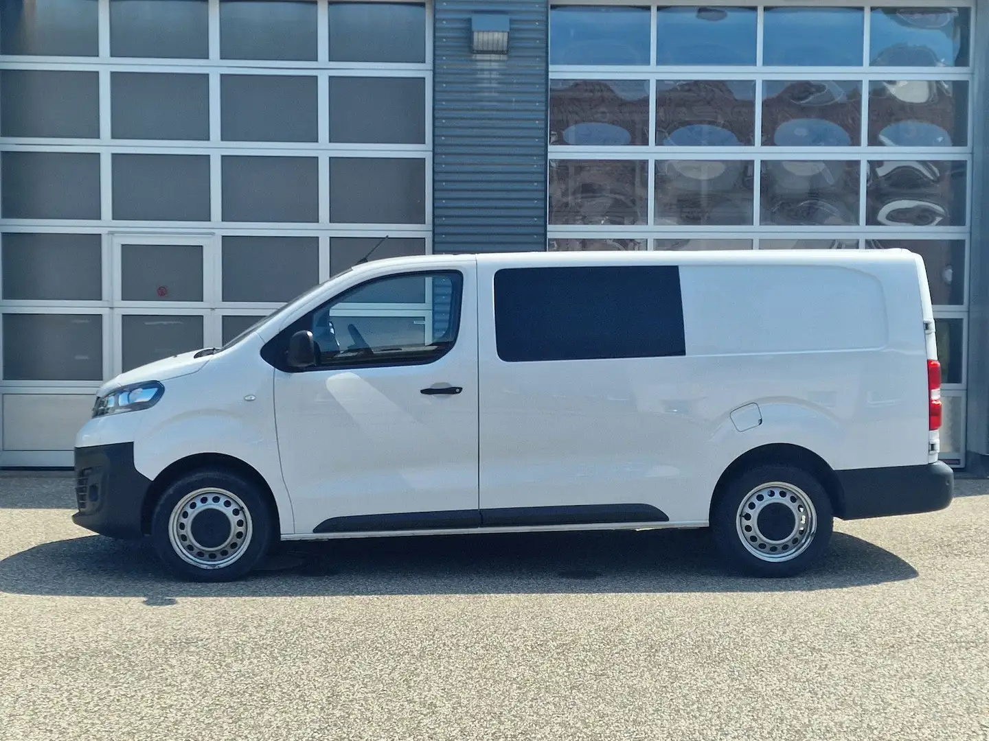 Opel Vivaro 2.0 Edition L erhöhte Nutzlast Klima Weiß - 2