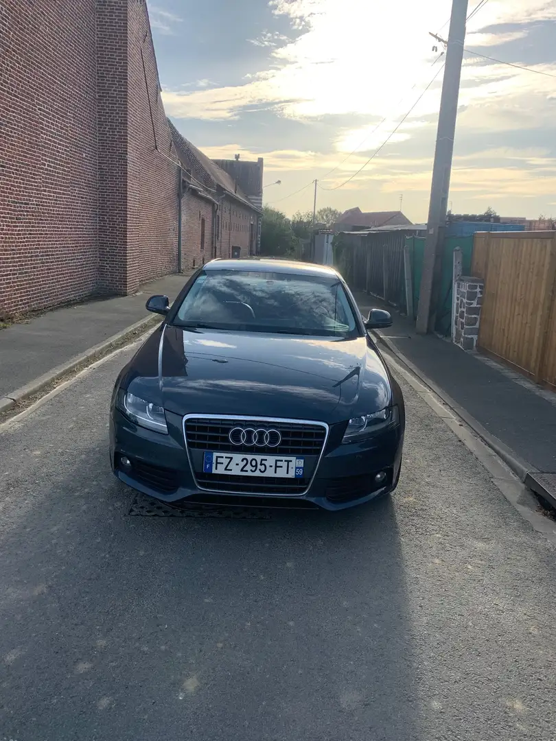 Audi A4 2.0 TDI 120 DPF Ambition Luxe Gris - 1