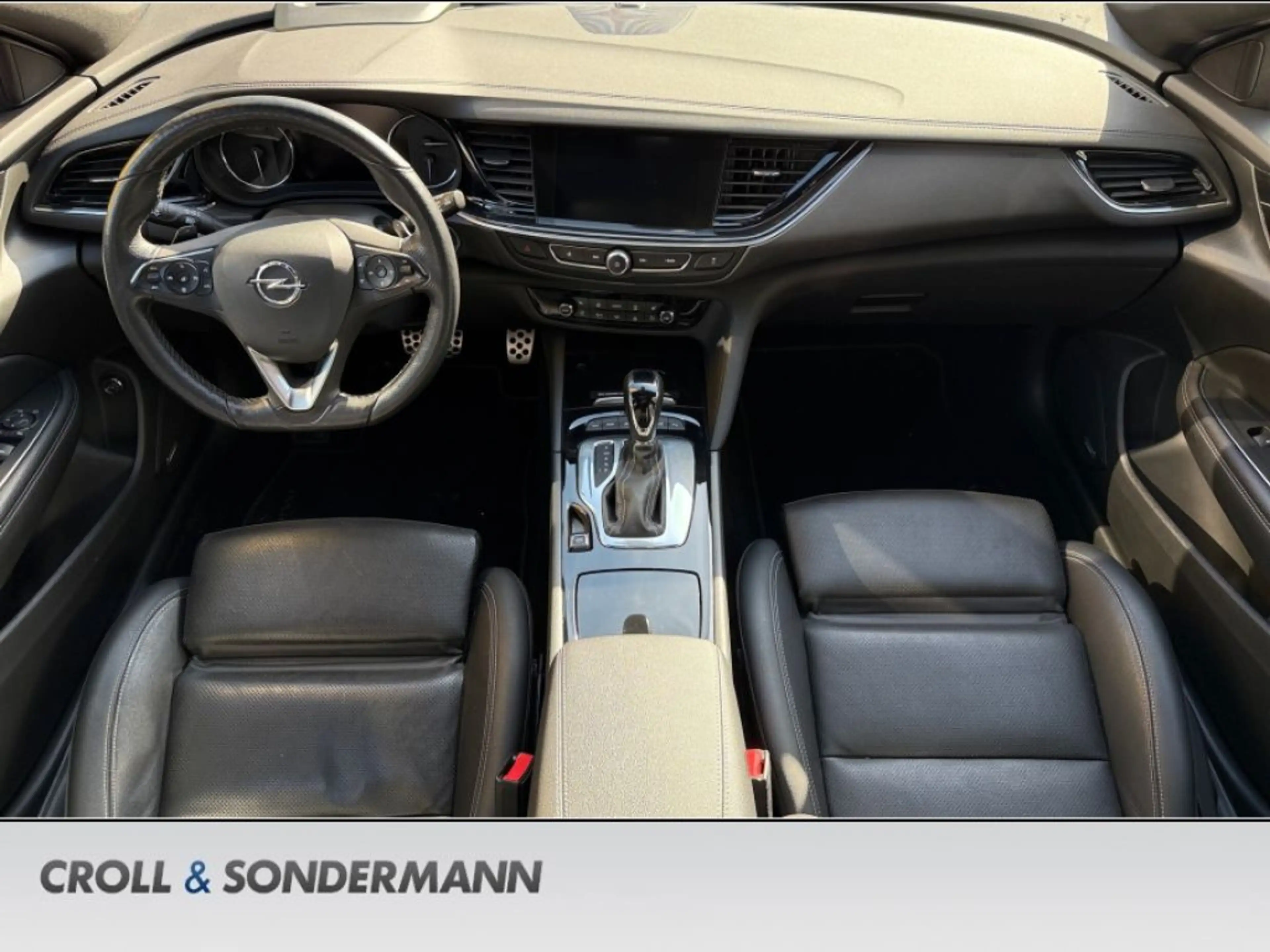 Opel Insignia Insignia ST 2.0 Ultimate 120 Jahre OPC-Line — photo 13