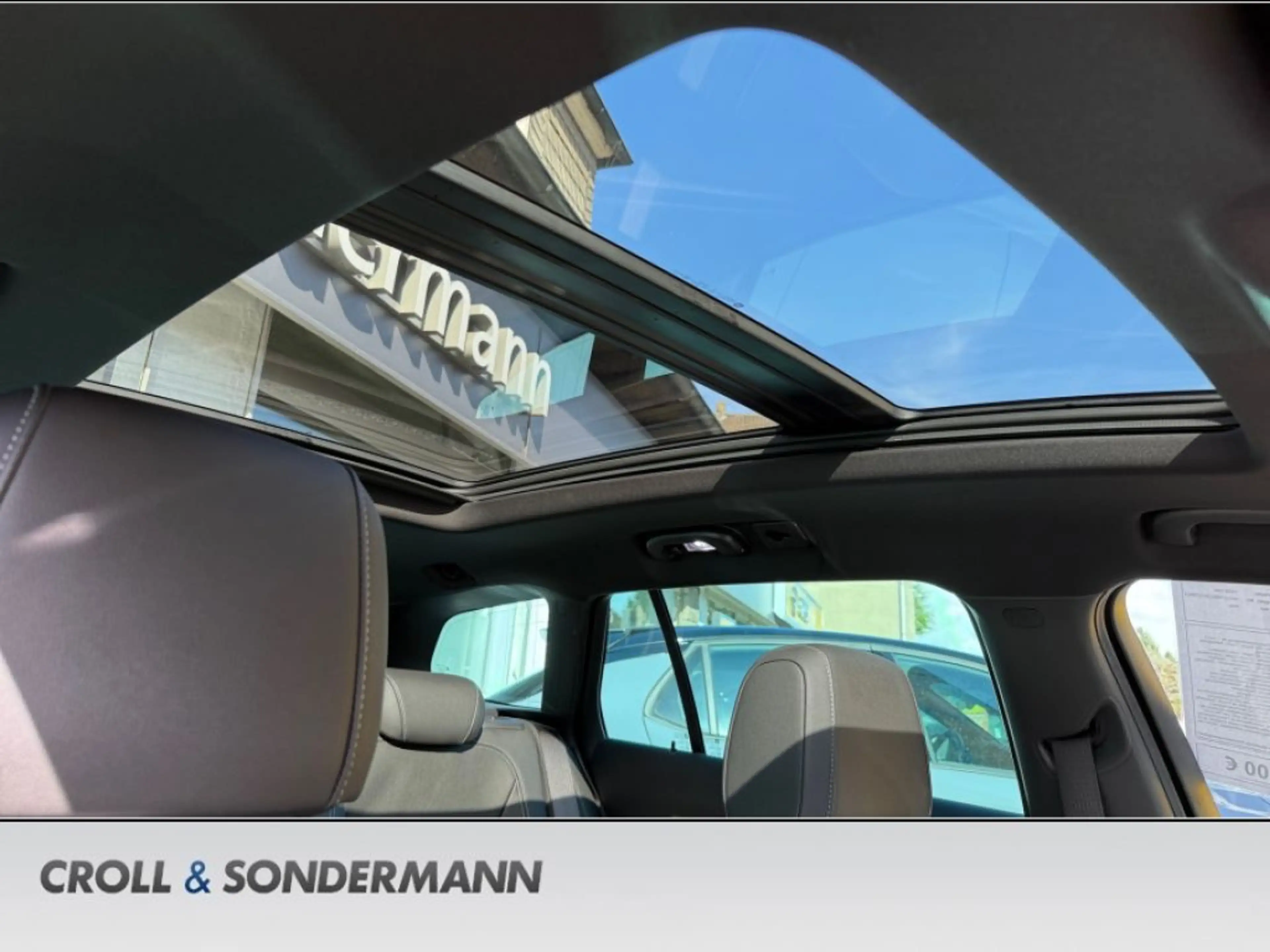 Opel Insignia Insignia ST 2.0 Ultimate 120 Jahre OPC-Line — photo 17