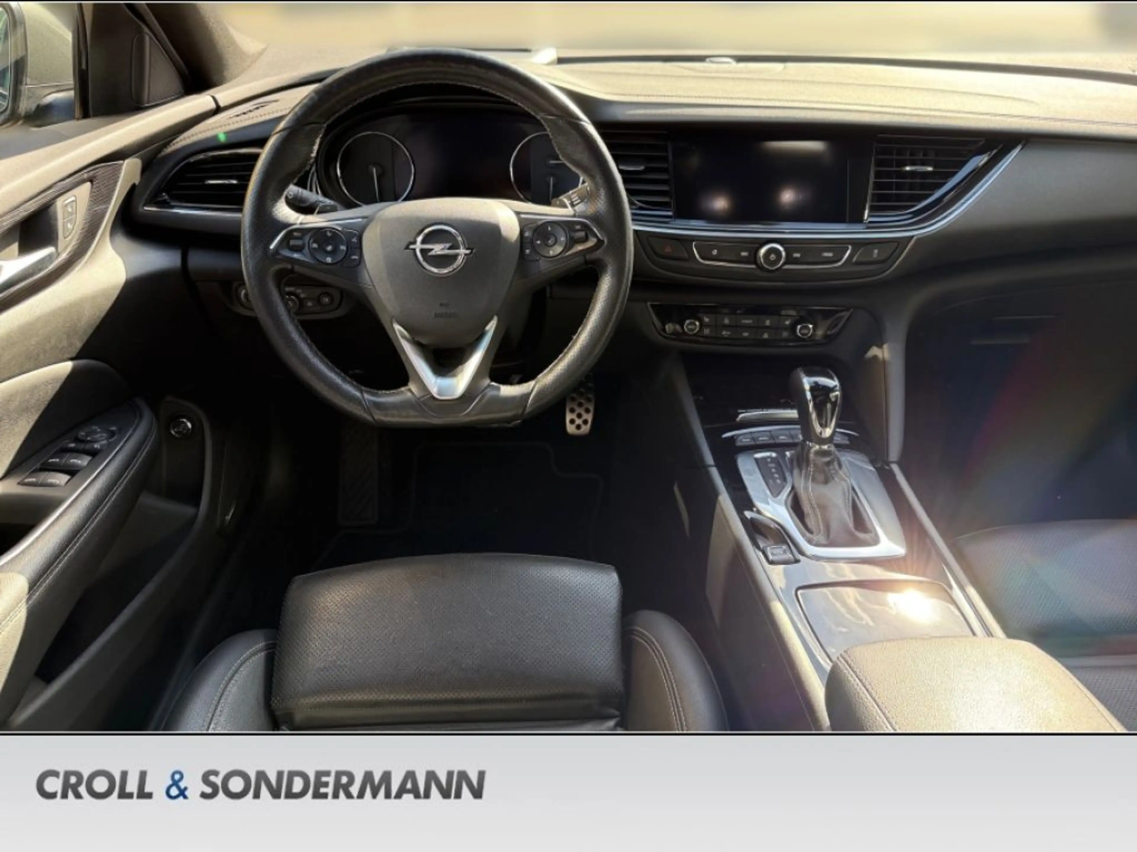 Opel Insignia Insignia ST 2.0 Ultimate 120 Jahre OPC-Line — photo 12