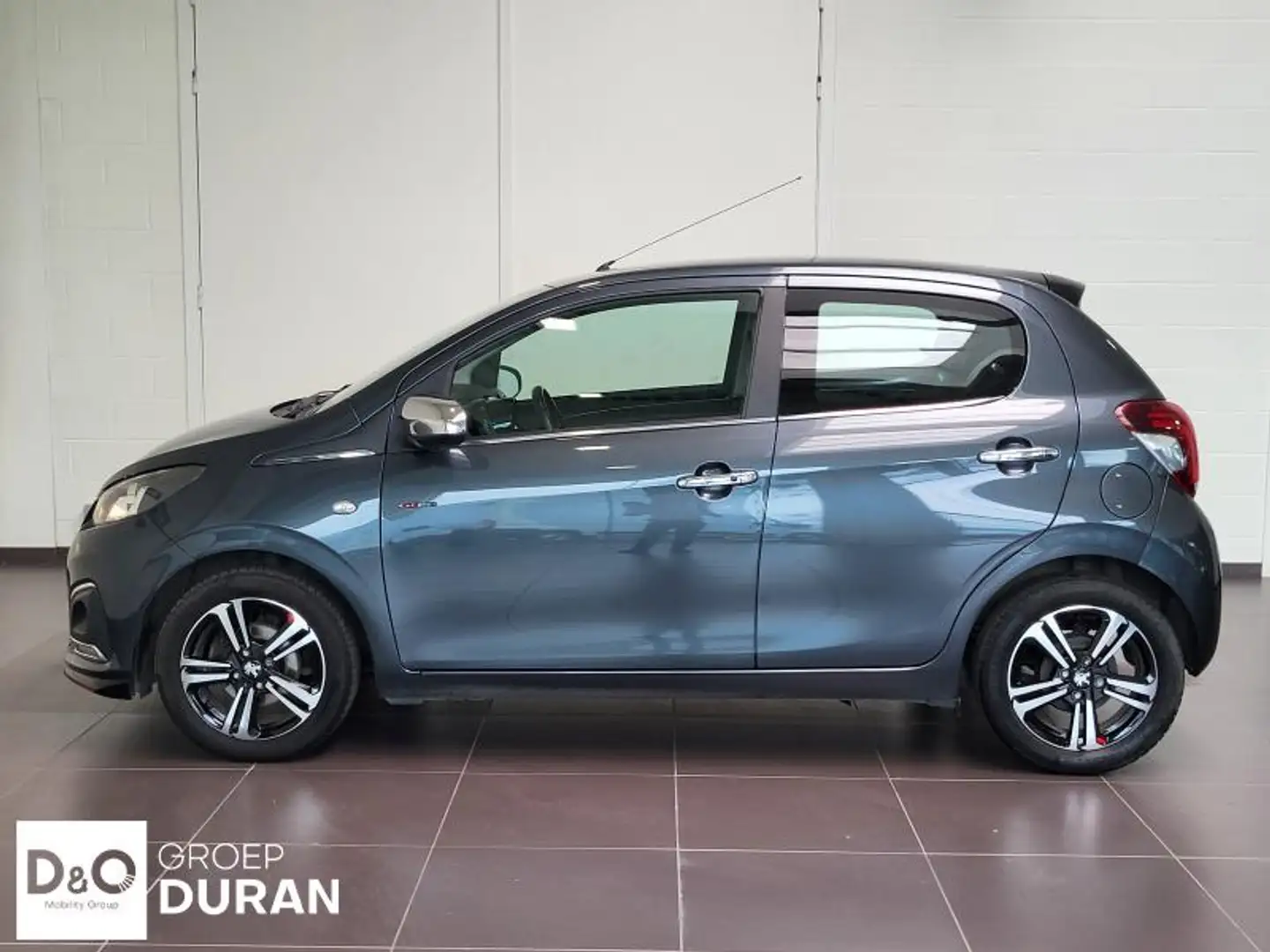Peugeot 108 GT Line 1.0 VTi man.5 Grijs - 2