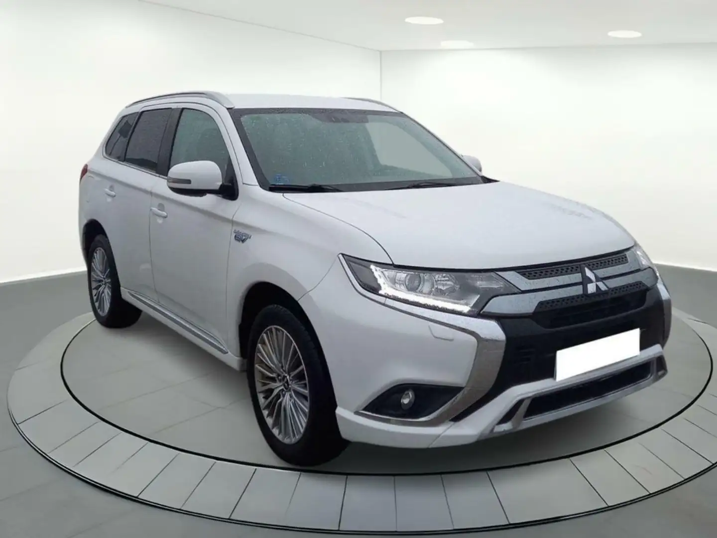 Mitsubishi Outlander 2.4 PHEV MOTION AUTO 4WD Blanco - 2