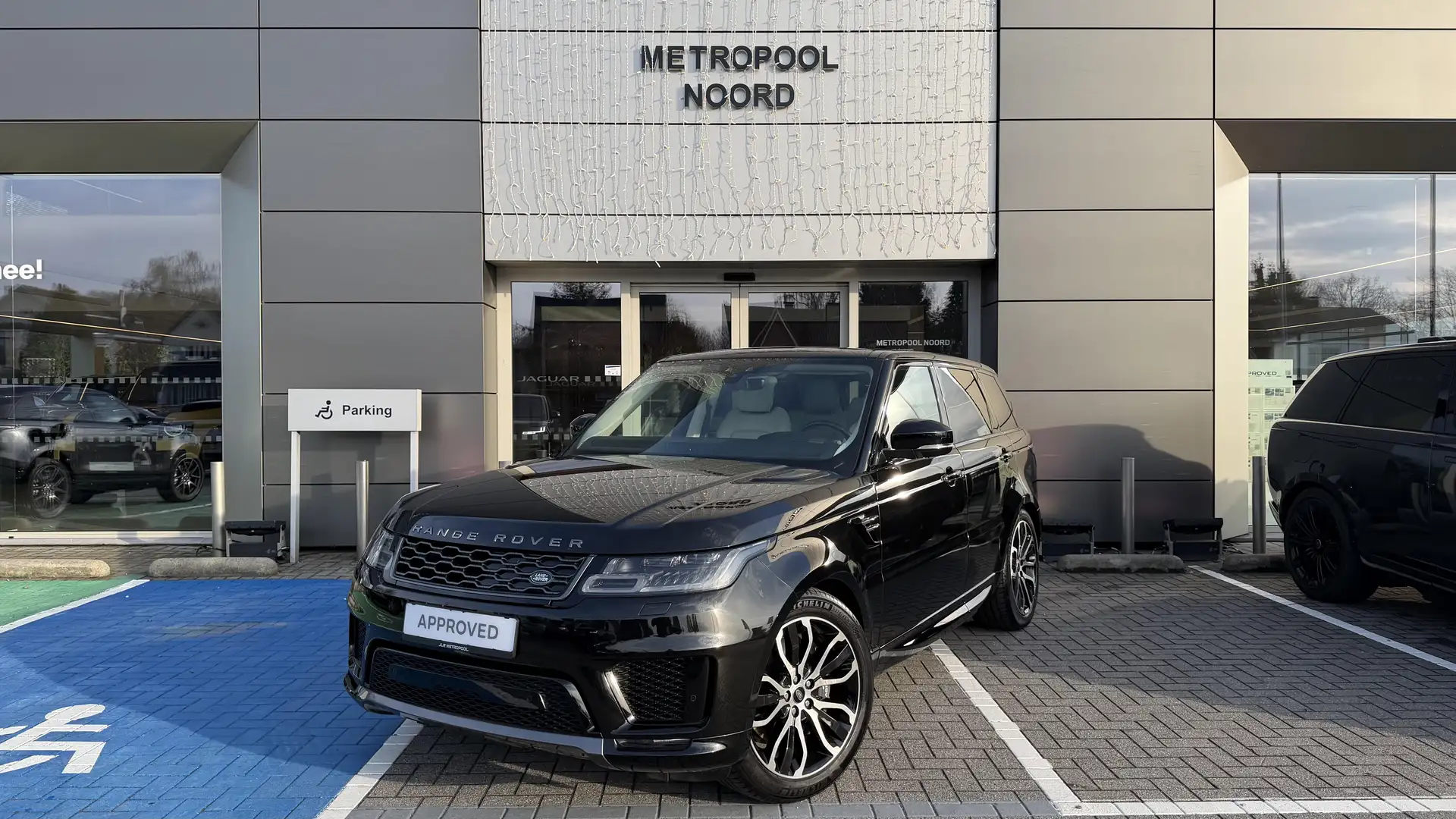 Land Rover Range Rover Sport P400e HSE Dynamic Noir - 1