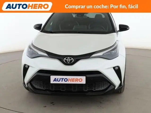 Toyota C-HR view 9