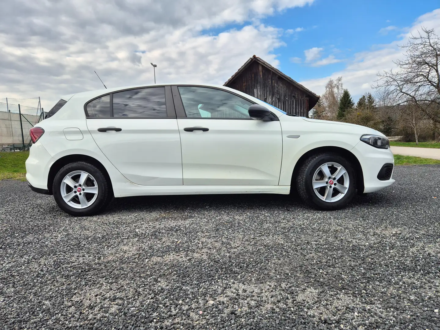 Fiat Tipo Tipo 1,4 95 Easy Easy Weiß - 2