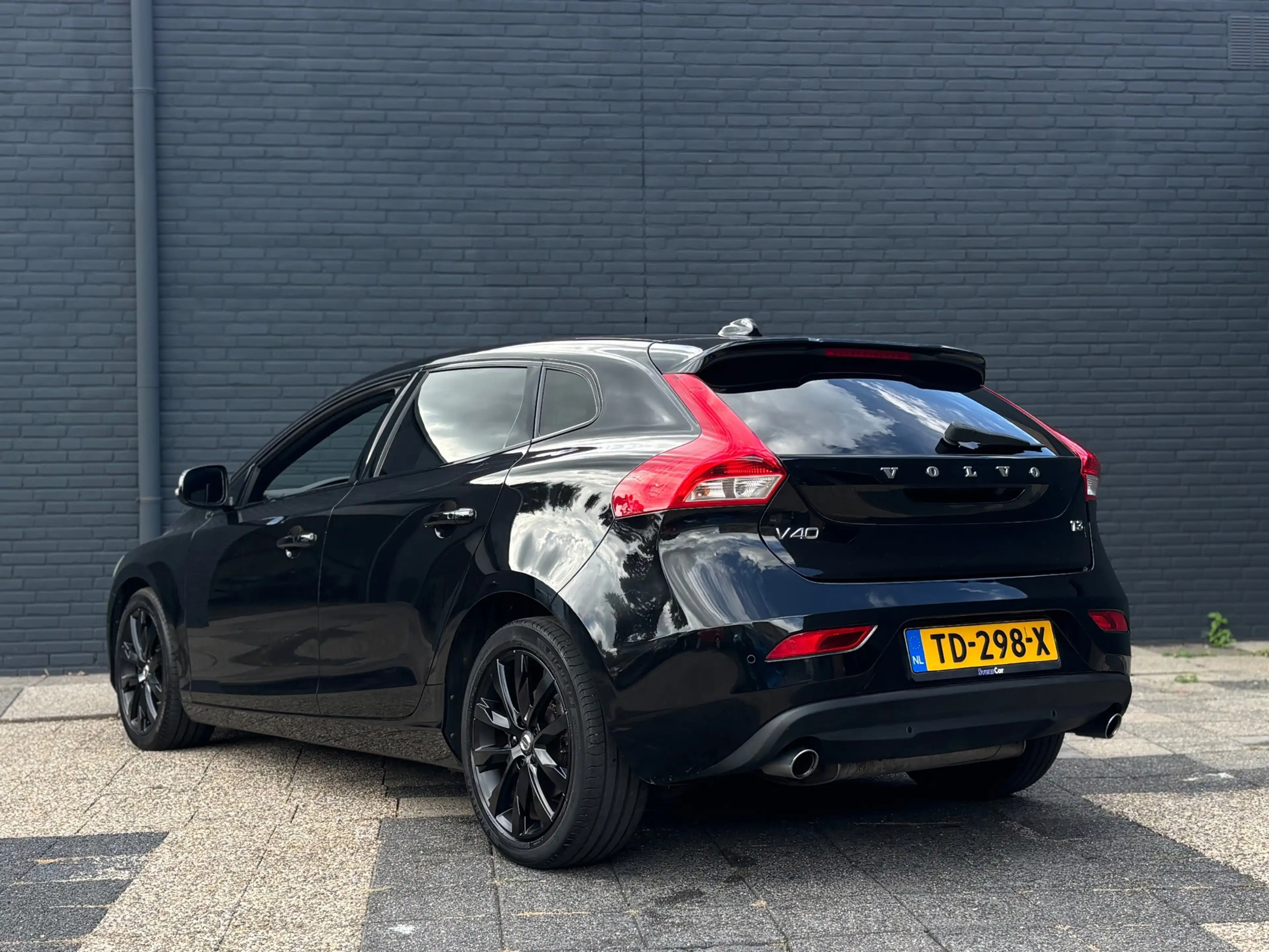Volvo V40 1.5 T3 Dynamic | Automaat | Pano | Camera | Stoelv — photo 3