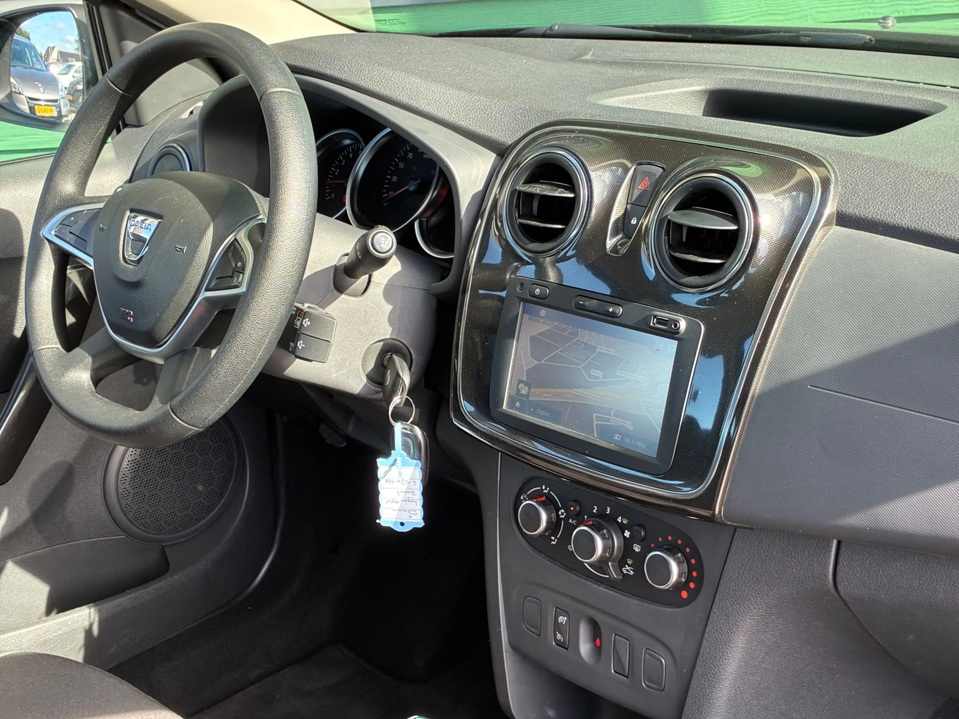 Dacia Logan MCV 0.9 TCe Laureate|1e Eigenaar|Automaat|Navigati — photo 11