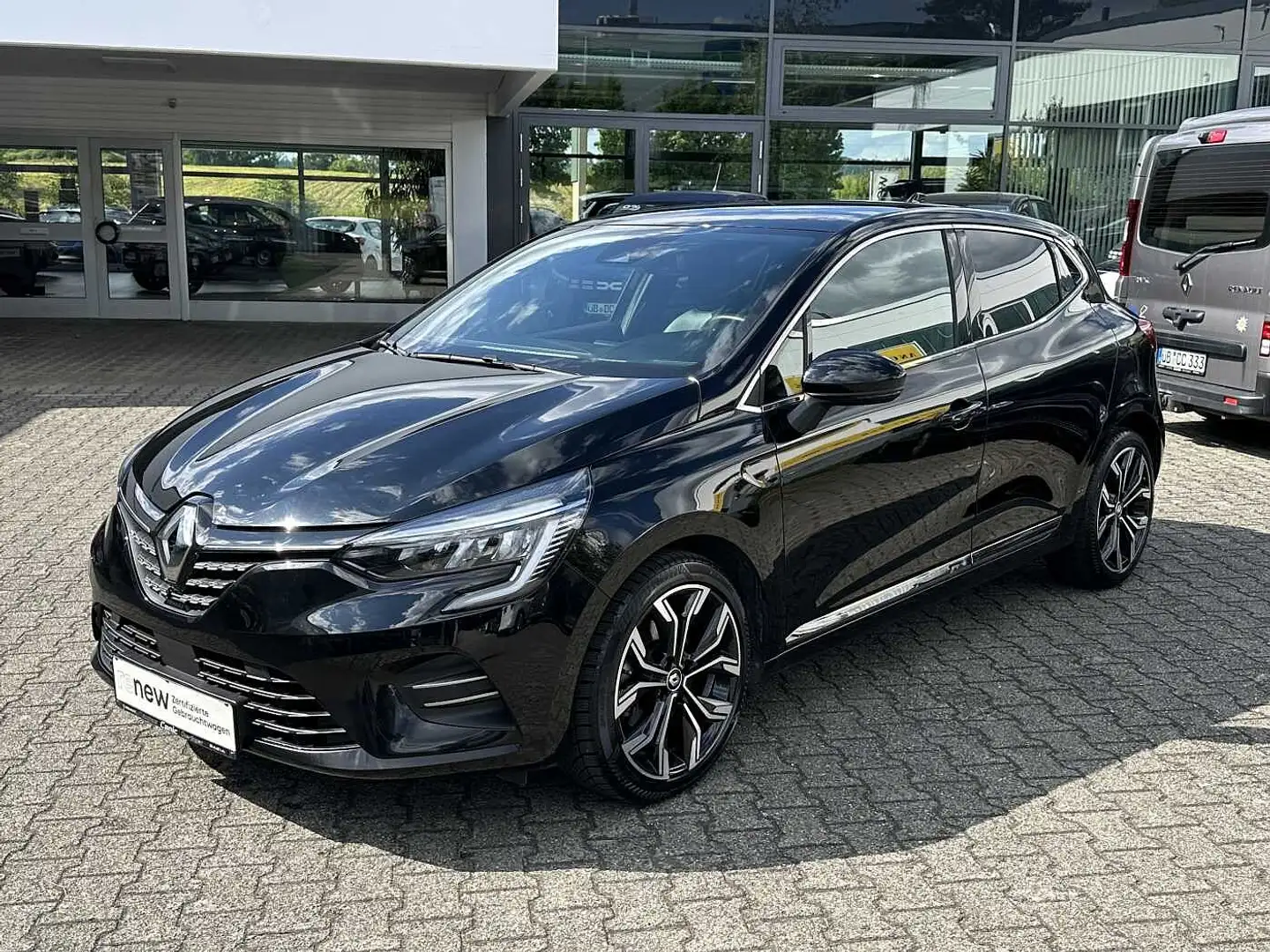 Renault Clio Techno TCe 140 Zwart - 1