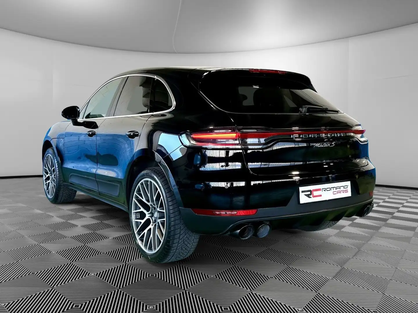 Porsche Macan 3.0 S Schwarz - 2