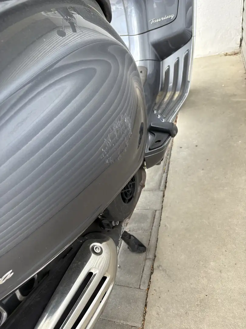 Vespa Primavera 125 mit Abs anthrazit Gris - 1