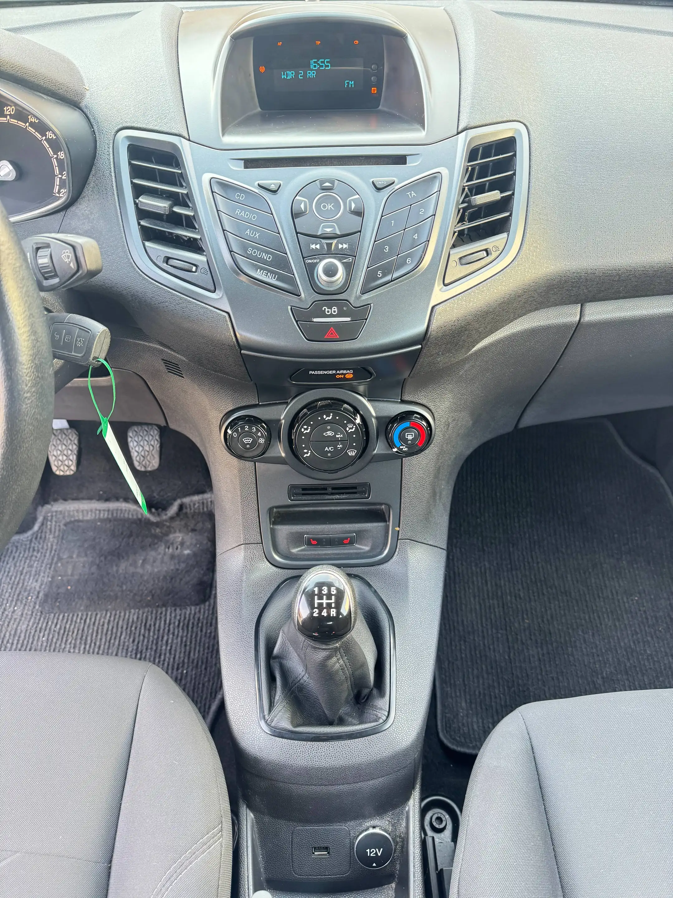 Ford Fiesta Trend/Klima/Tüv neu — photo 11