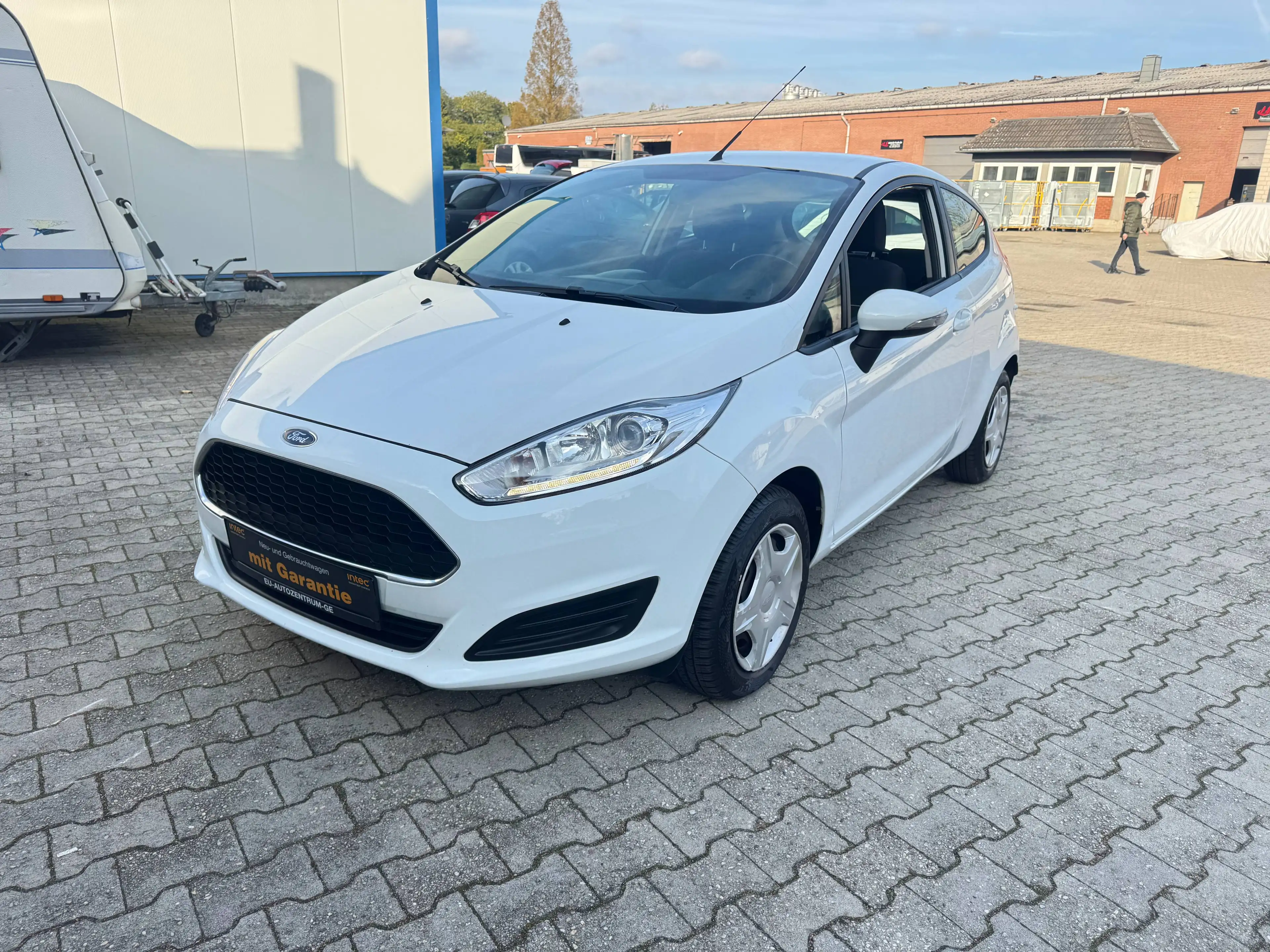 Ford Fiesta Trend/Klima/Tüv neu — photo 3