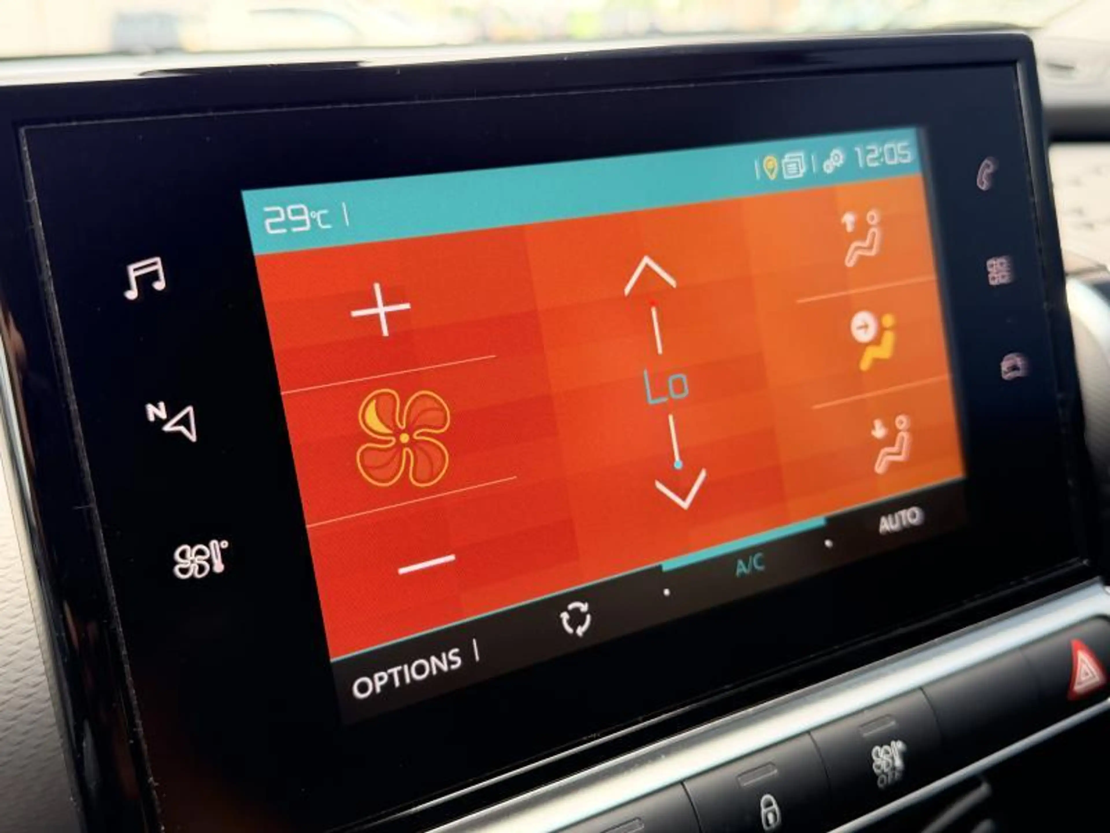 Citroen C4 Cactus Gps - Carplay & Android Auto - Cam Ar - 110 Ch — photo 15