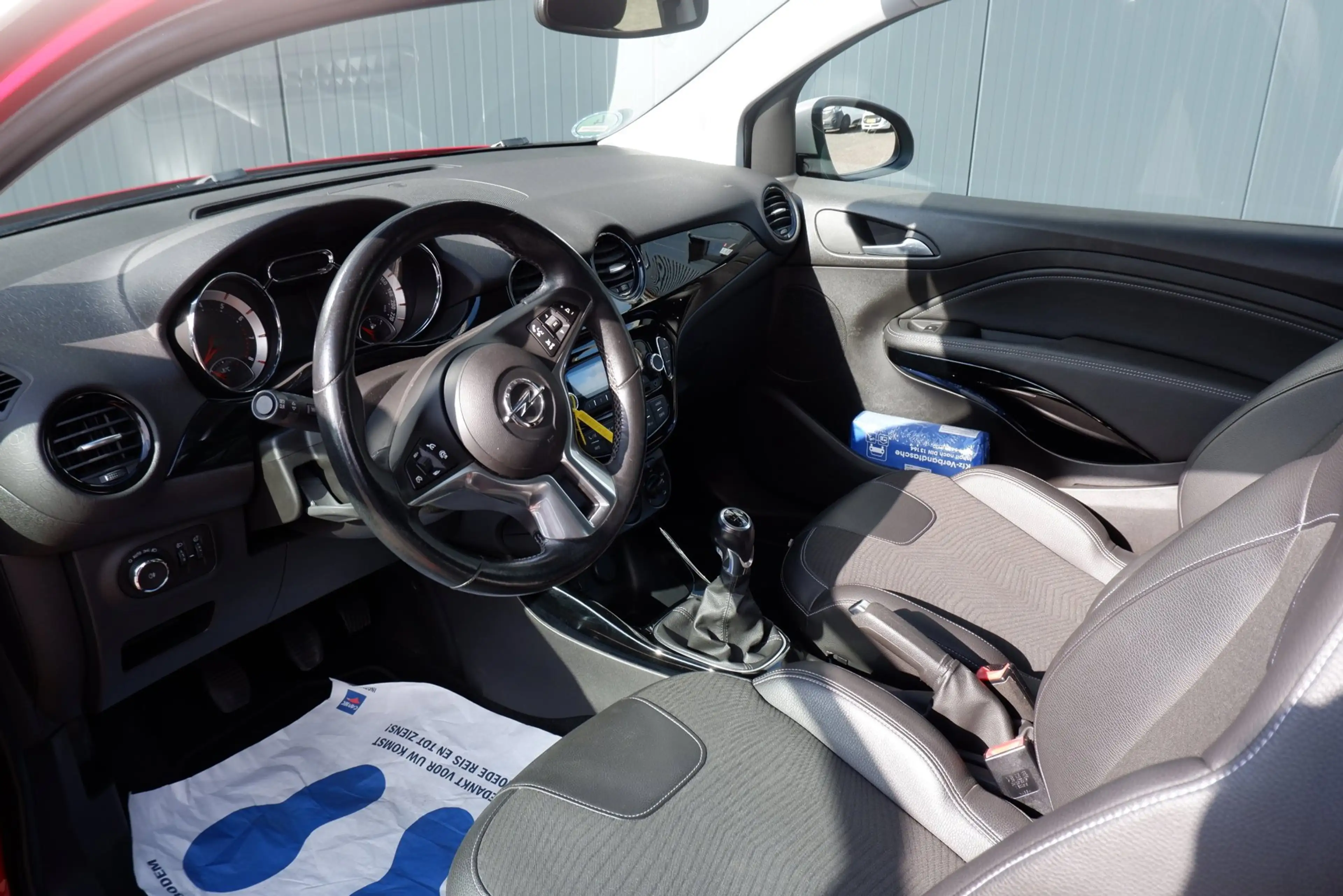 Opel Adam 1.4 Glam — photo 10