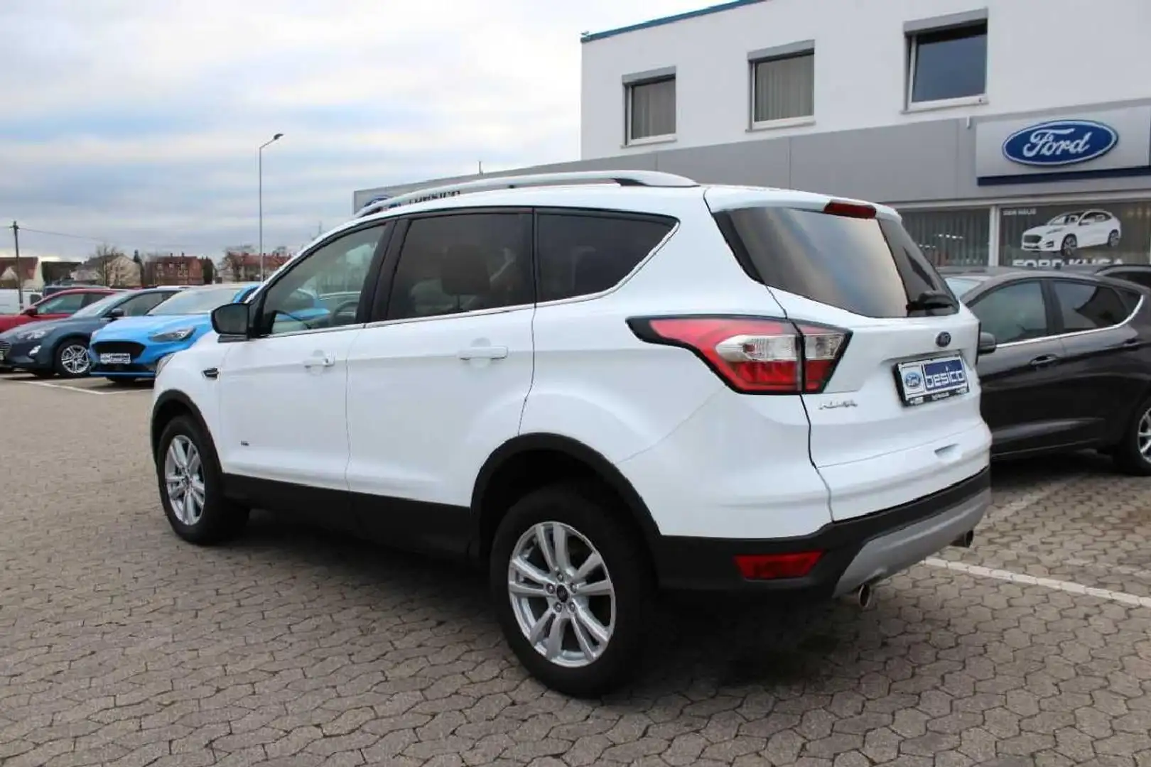 Ford Kuga Cool&Connect 1,5EcoBoost*Automatik*Navi*4x4*PDC Blanco - 2
