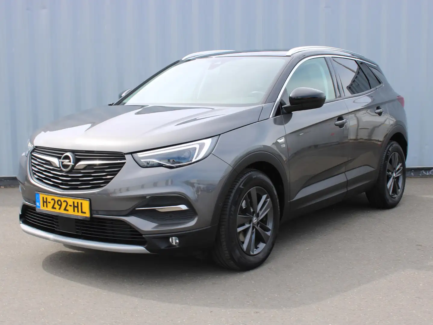 Opel Grandland X 1.2T 130 INNOVATION FULL OPTIONS Grijs - 2