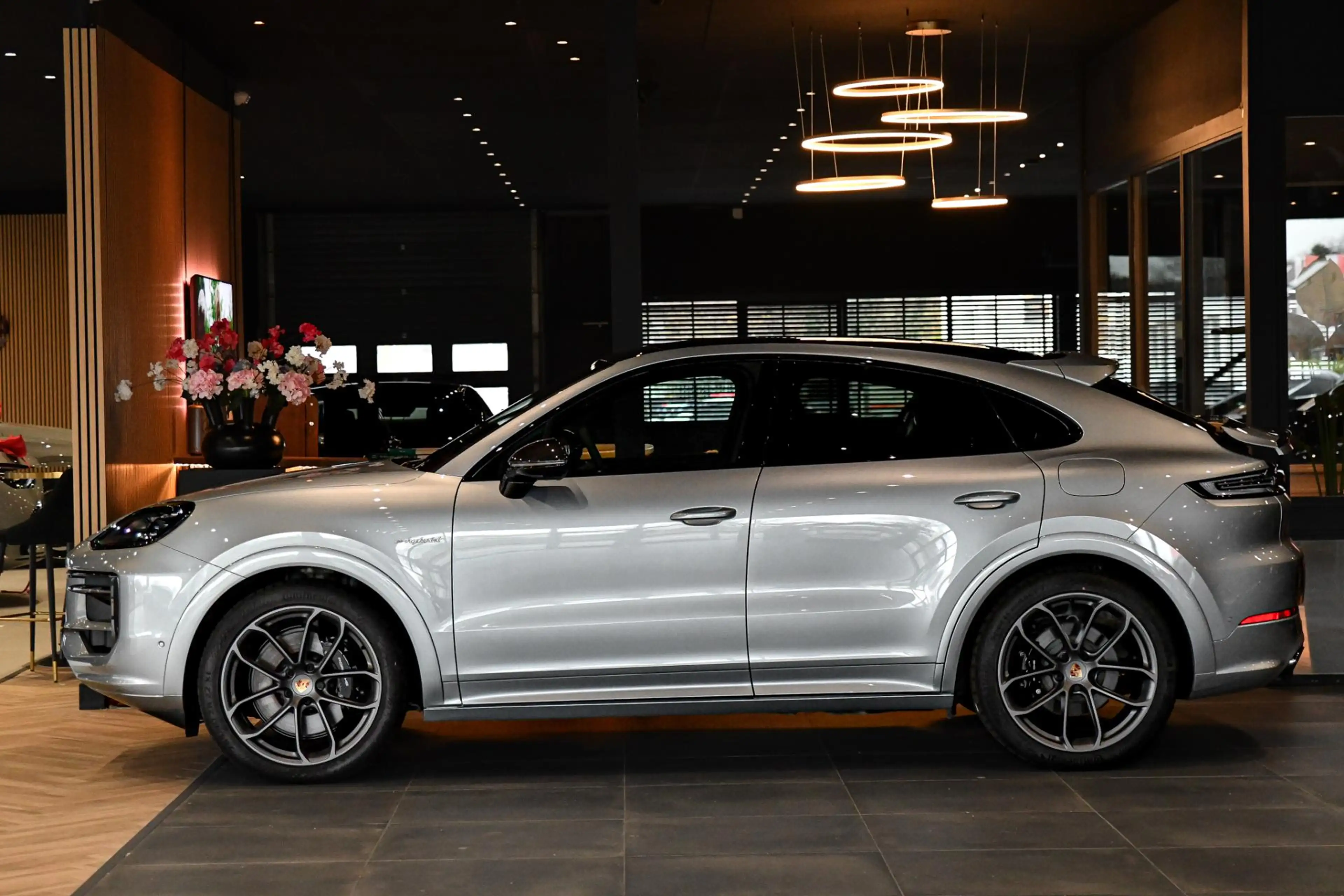 Porsche Cayenne Coupé 3.0 E-Hybrid. GT Pakket. Carbon, Leder, Soft — photo 6