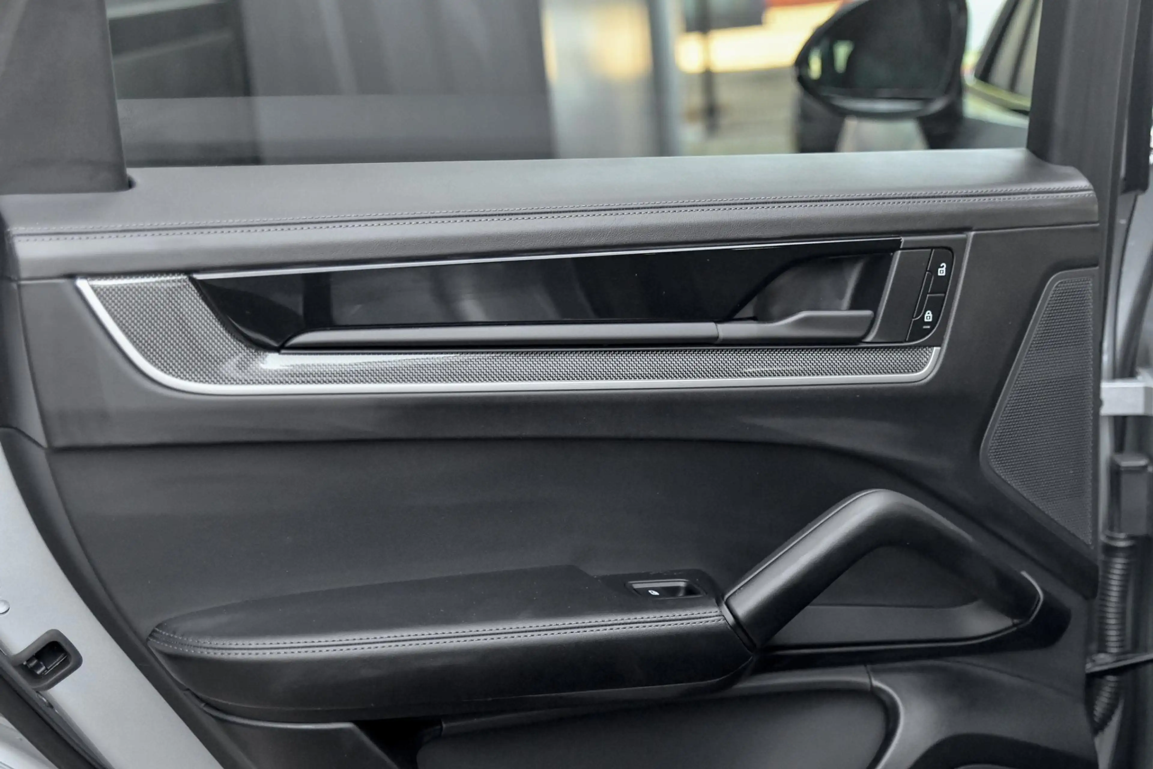 Porsche Cayenne Coupé 3.0 E-Hybrid. GT Pakket. Carbon, Leder, Soft — photo 37