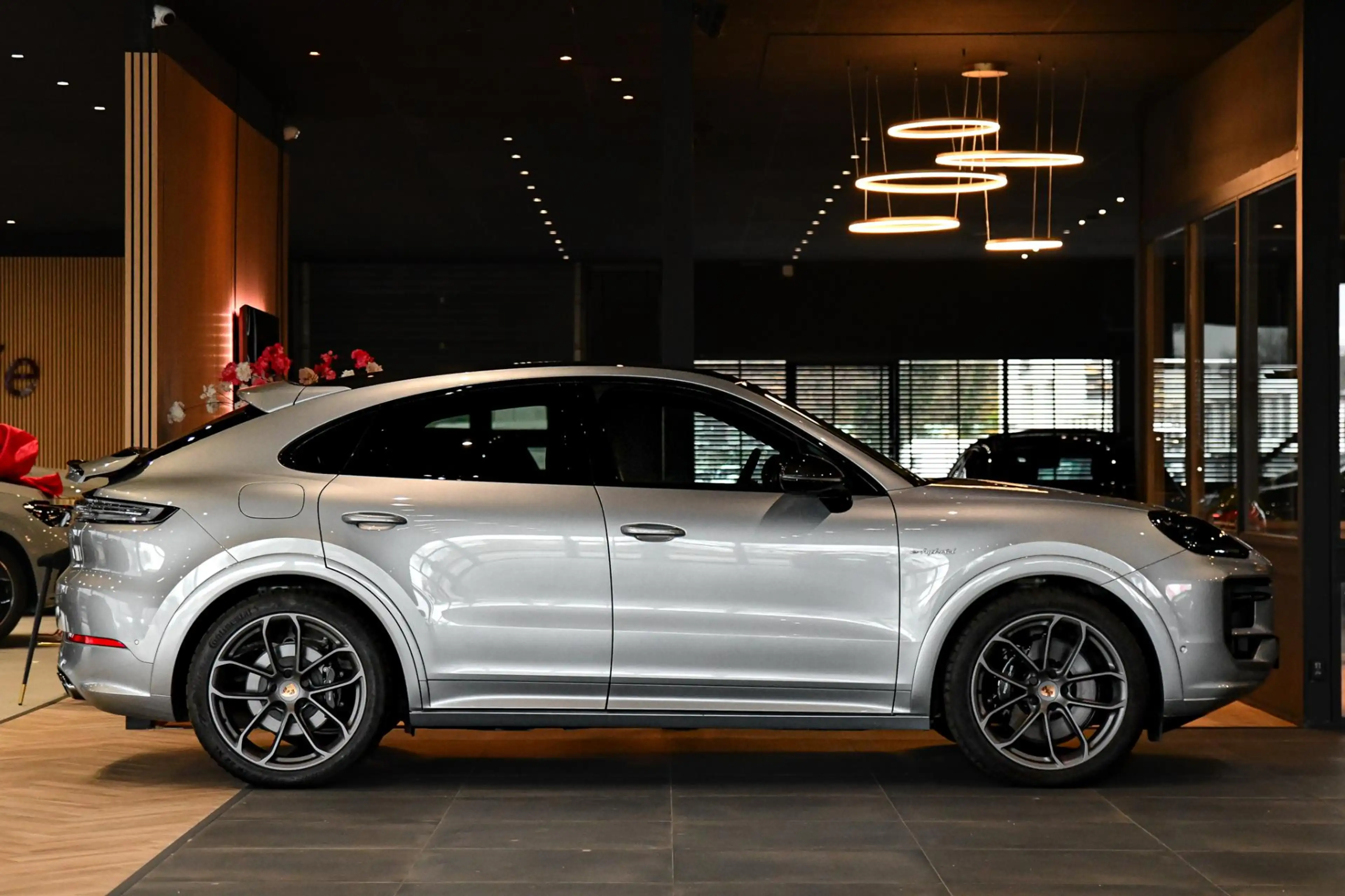 Porsche Cayenne Coupé 3.0 E-Hybrid. GT Pakket. Carbon, Leder, Soft — photo 7