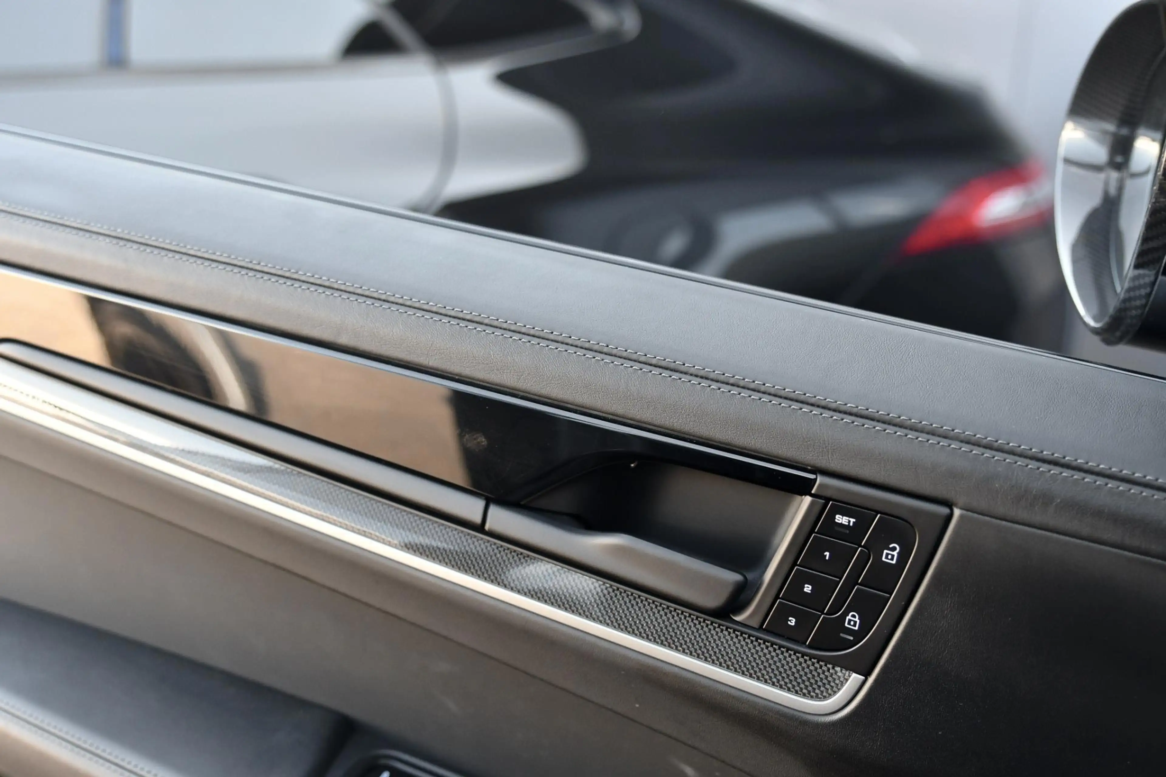 Porsche Cayenne Coupé 3.0 E-Hybrid. GT Pakket. Carbon, Leder, Soft — photo 18