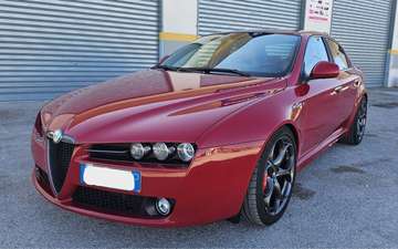 159 2.0 jtdm Distinctive TI pack 170cv