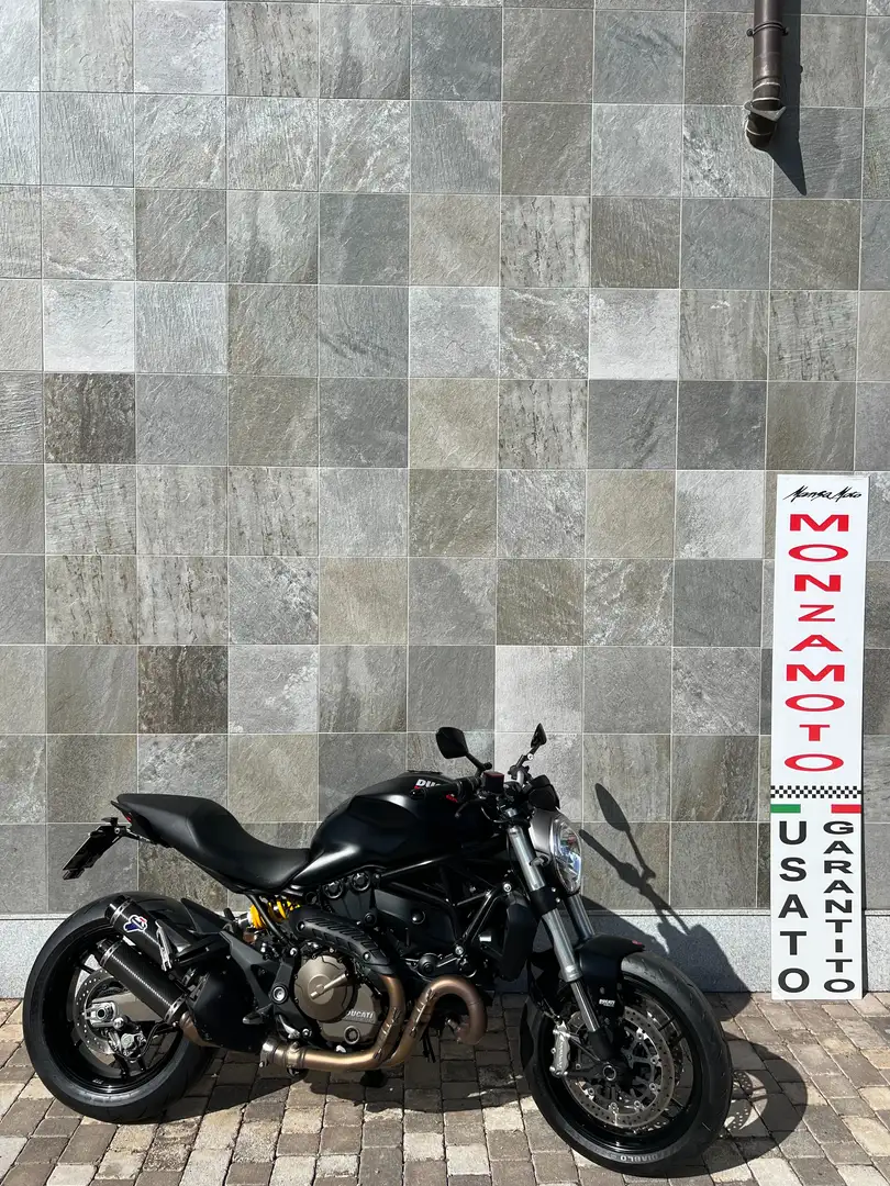 Ducati Monster 821 Zwart - 2