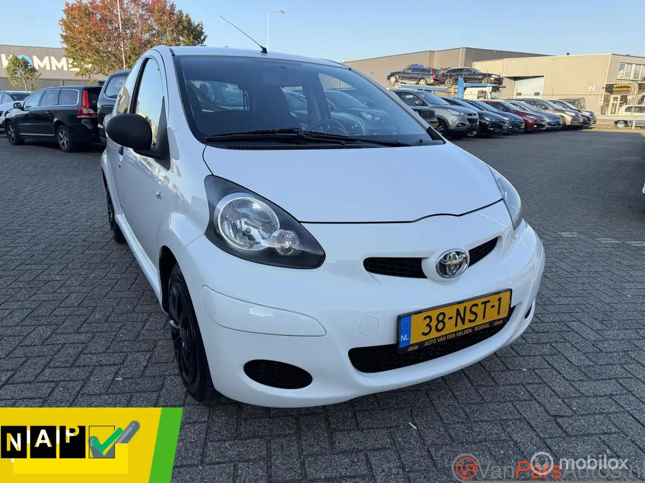 Toyota Aygo 1.0-12V Access,5drs,Airco,NAP! — photo 1 of 40