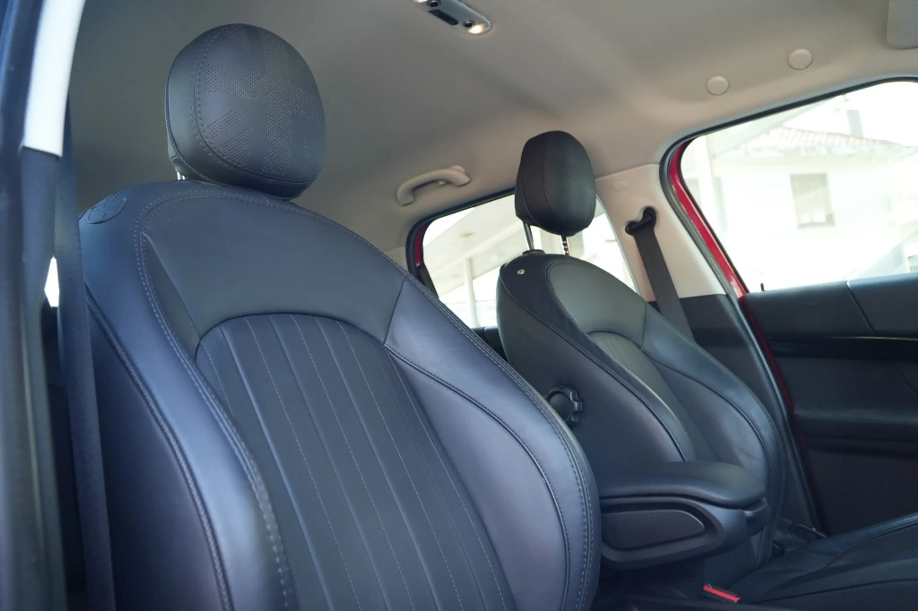 MINI Cooper SE Countryman 1.5 ALL4 I Navi I 19 inch I Leder int. I — photo 16