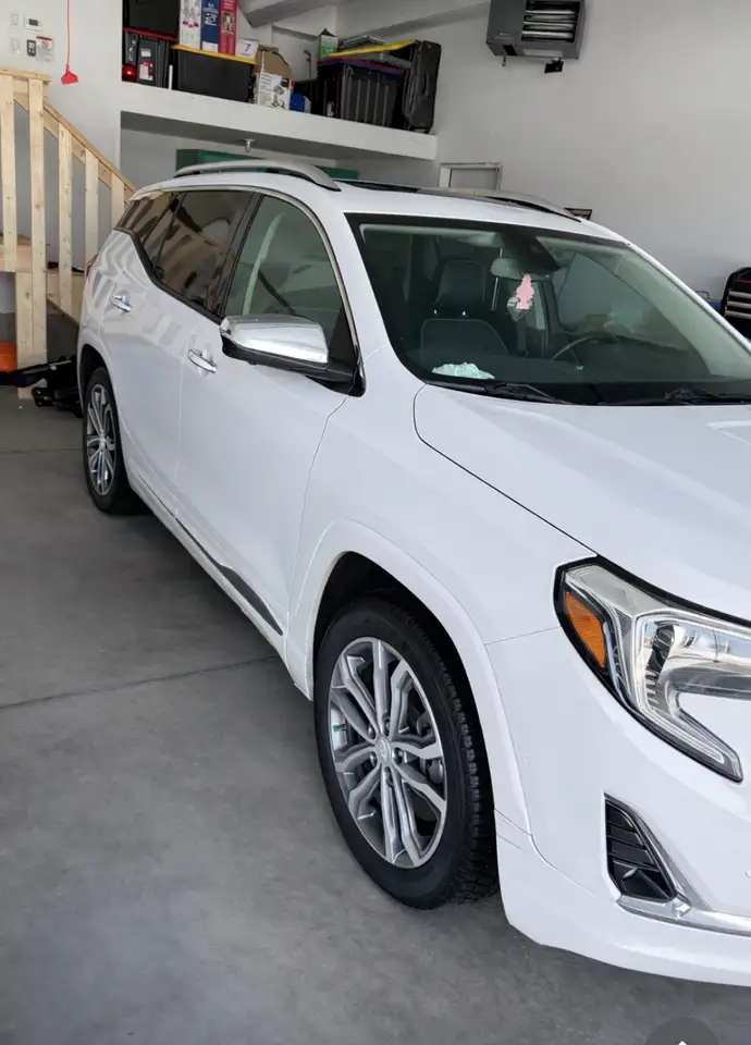 GMC Terrain снимка GMC Terrain