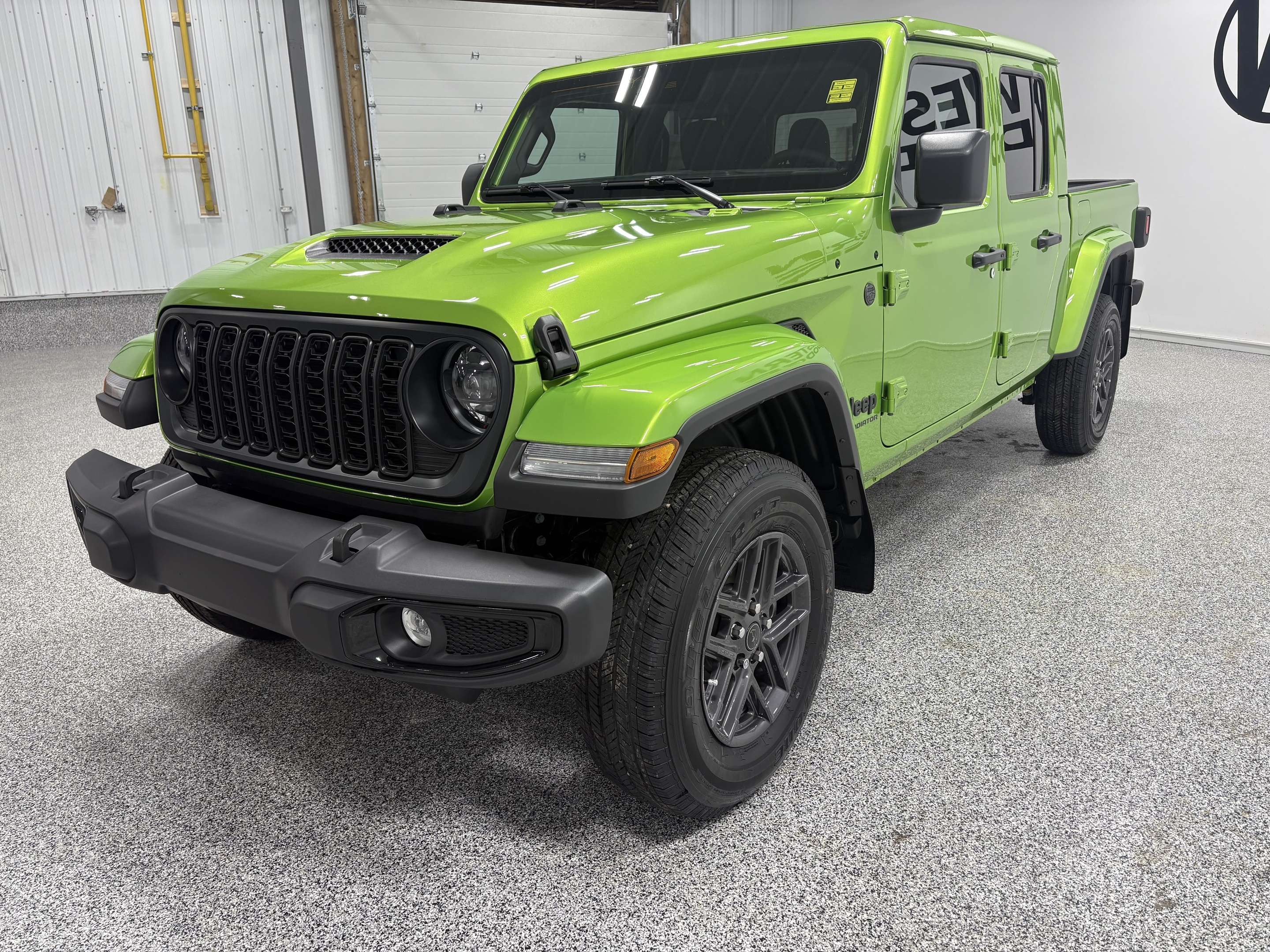 2025 Jeep Gladiator