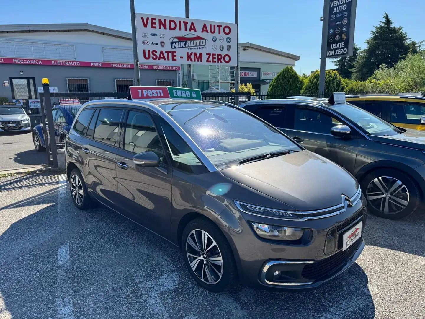 Citroen Grand C4 Picasso C4 Grand Picasso II 2017 1.6 bluehdi Shine s Gris - 1