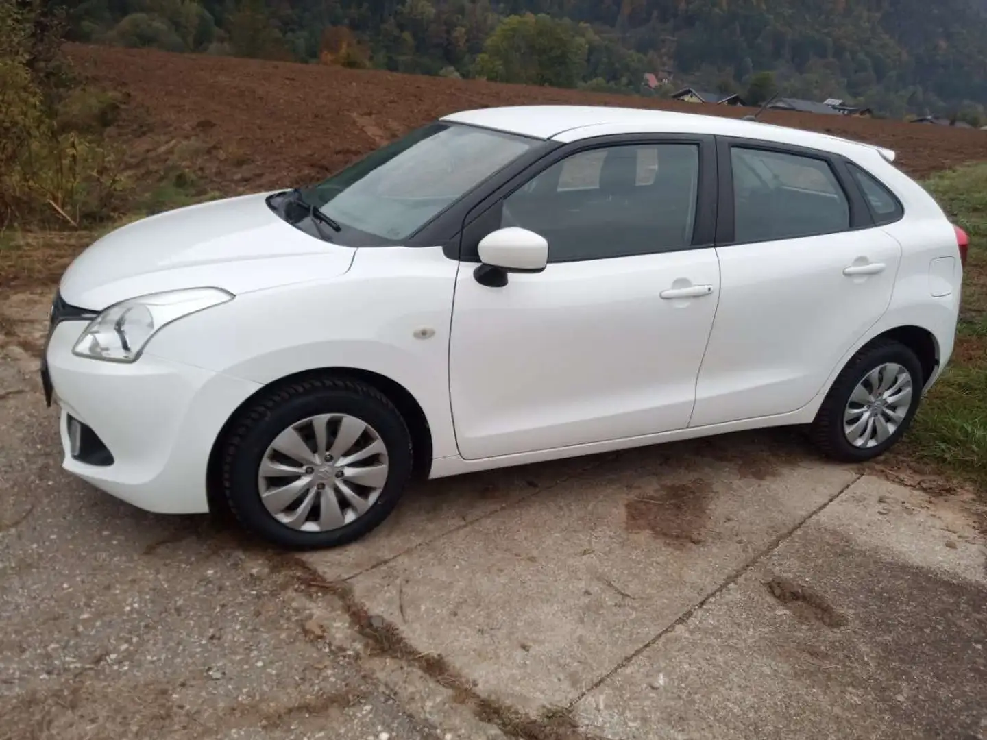 Suzuki Baleno Baleno 1.2 DJ Clear Clear Weiß - 1