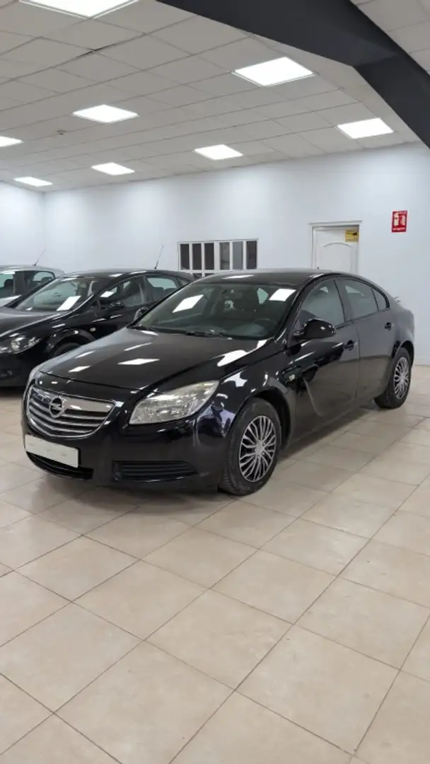 Opel Insignia 2.0CDTI Edition 130 Negro - 1