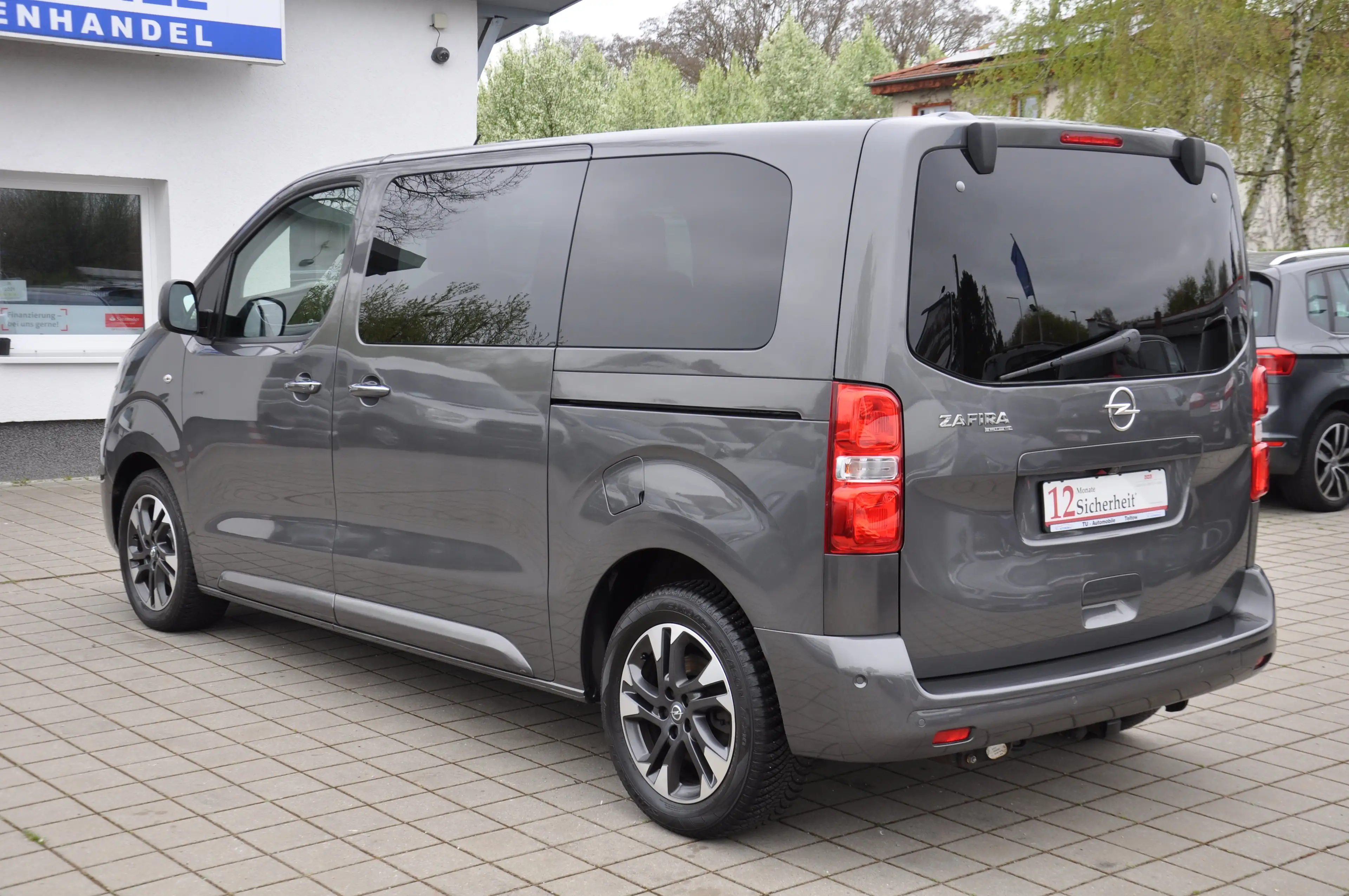 Opel Zafira Life Innovation M AHK-PANO-HUD-LEDER-XENON-NAVI-RKAM — photo 4