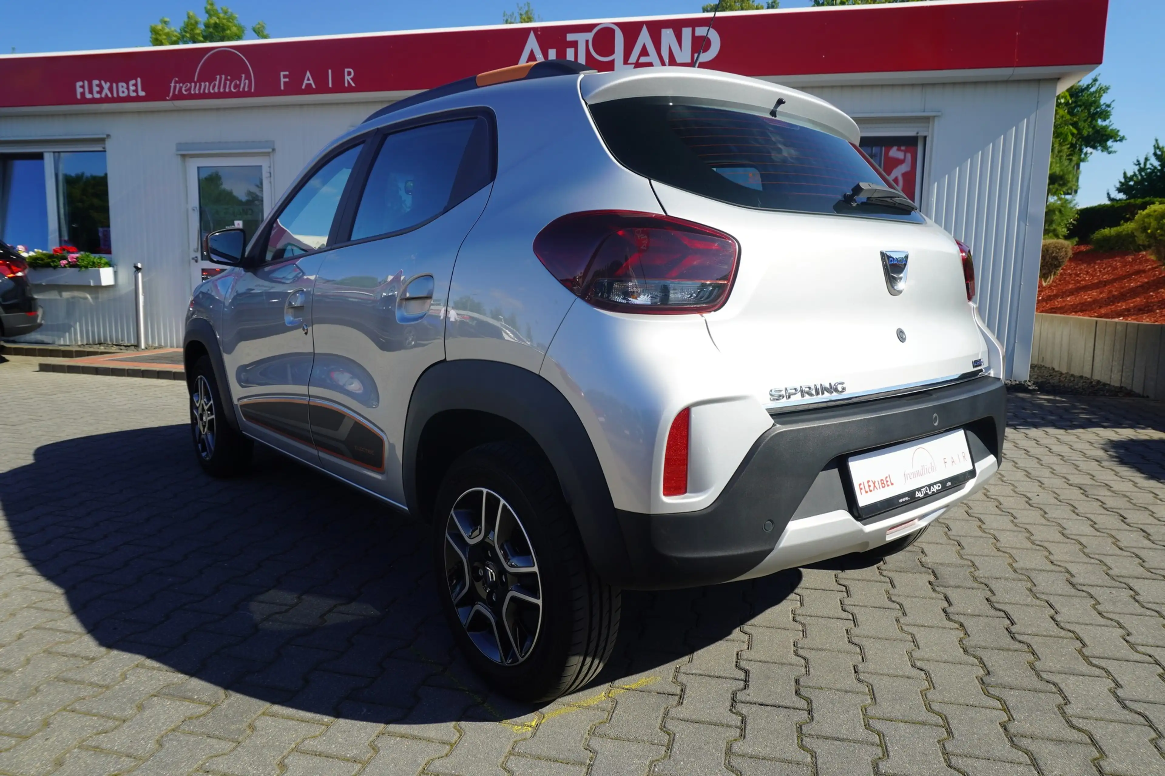 Dacia Spring Electric Comfort Navi Leder Kamera PDC — photo 5