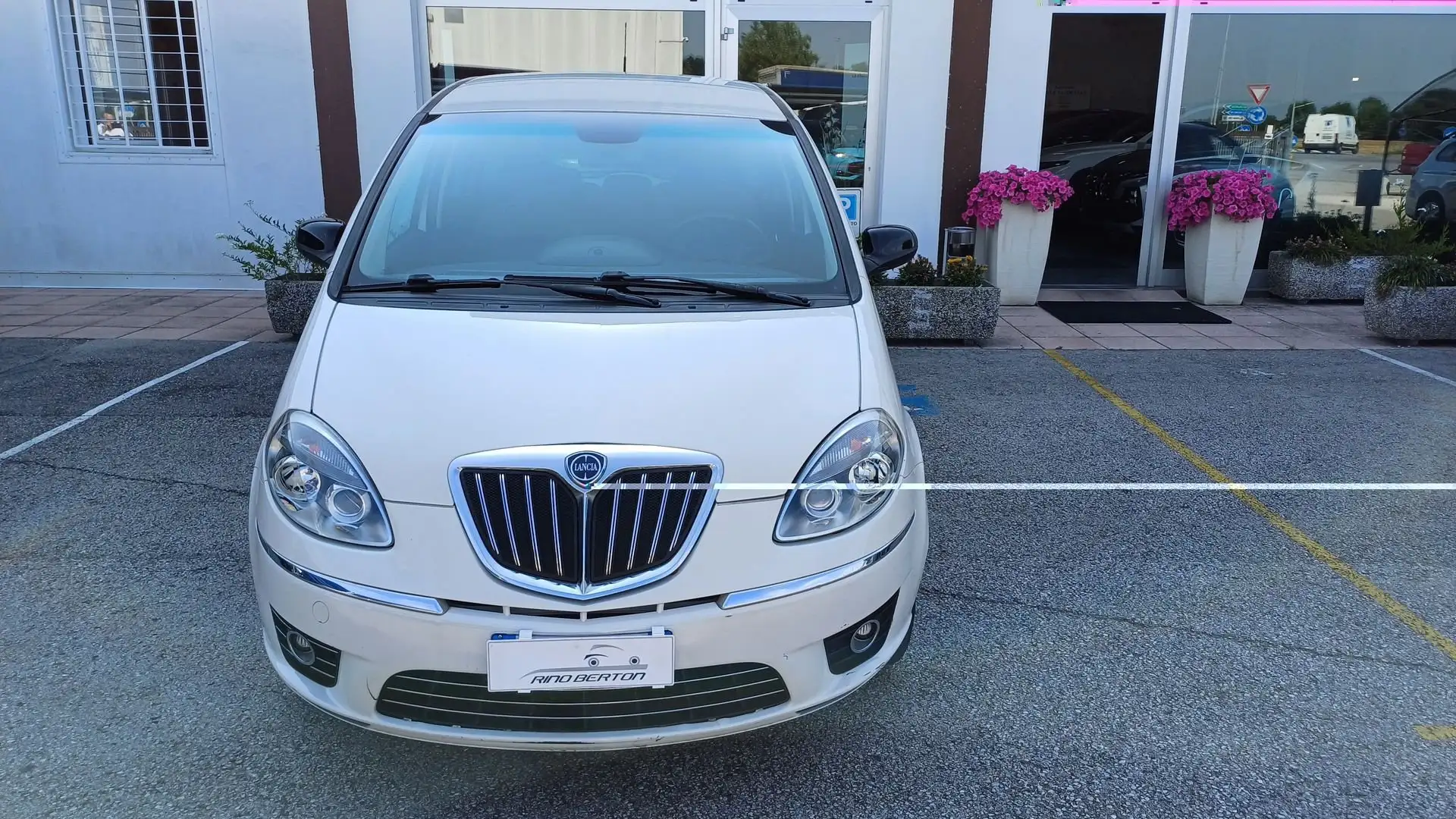Lancia MUSA Musa 1.4 8V Ecochic (GPL) Gold Beige - 2