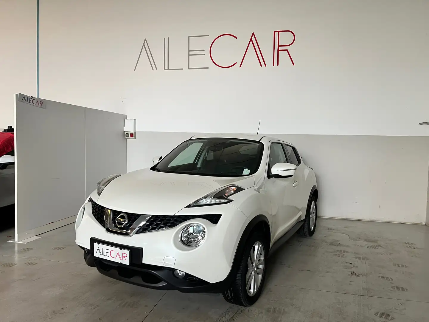 Nissan Juke Juke I 2015 1.6 Acenta 117cv cvt E6 Blanc - 1