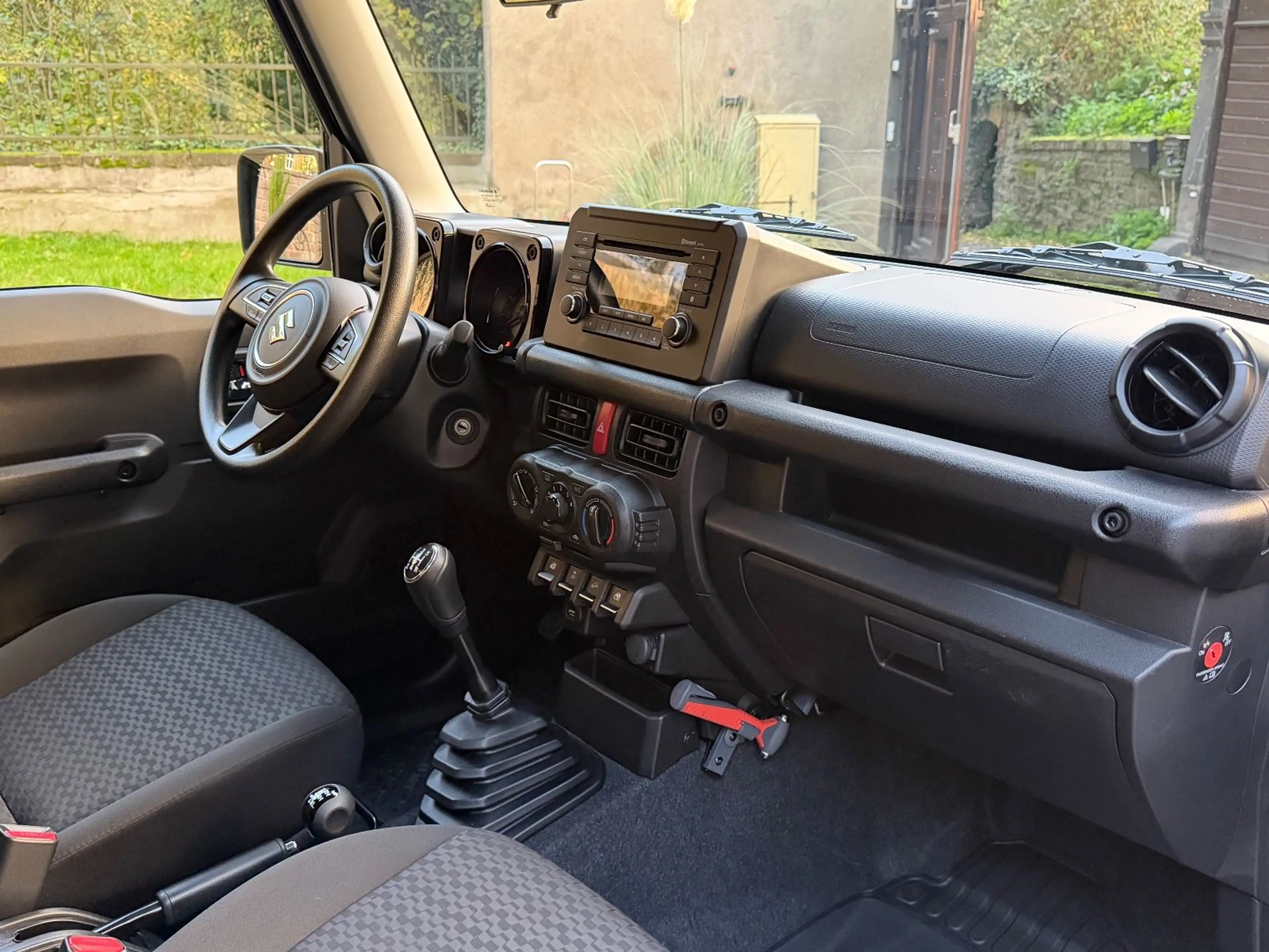 Suzuki Jimny 1.5 Comfort AllGrip NFZ LED LKW A+T Reifen — photo 23