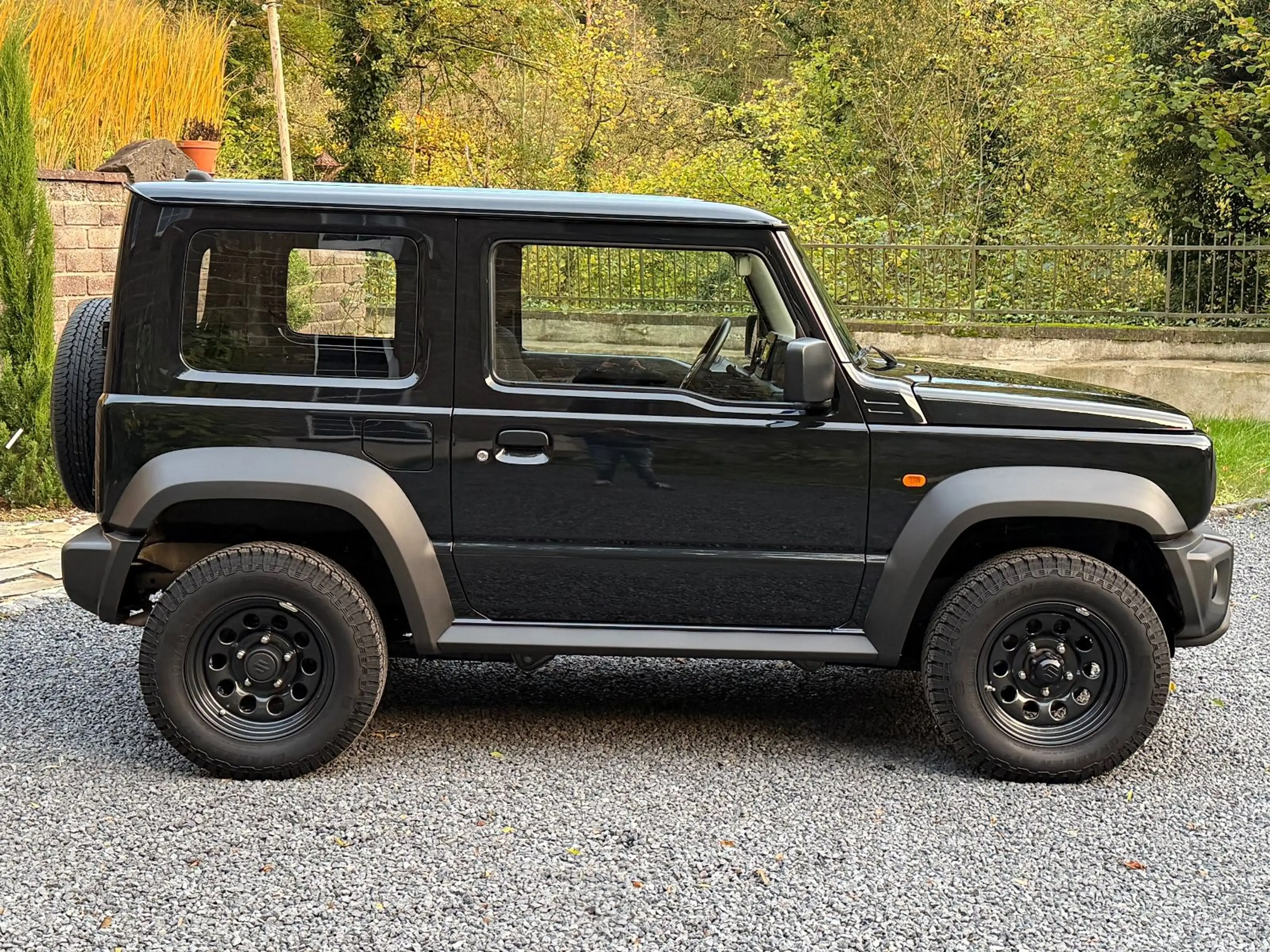 Suzuki Jimny 1.5 Comfort AllGrip NFZ LED LKW A+T Reifen — photo 3