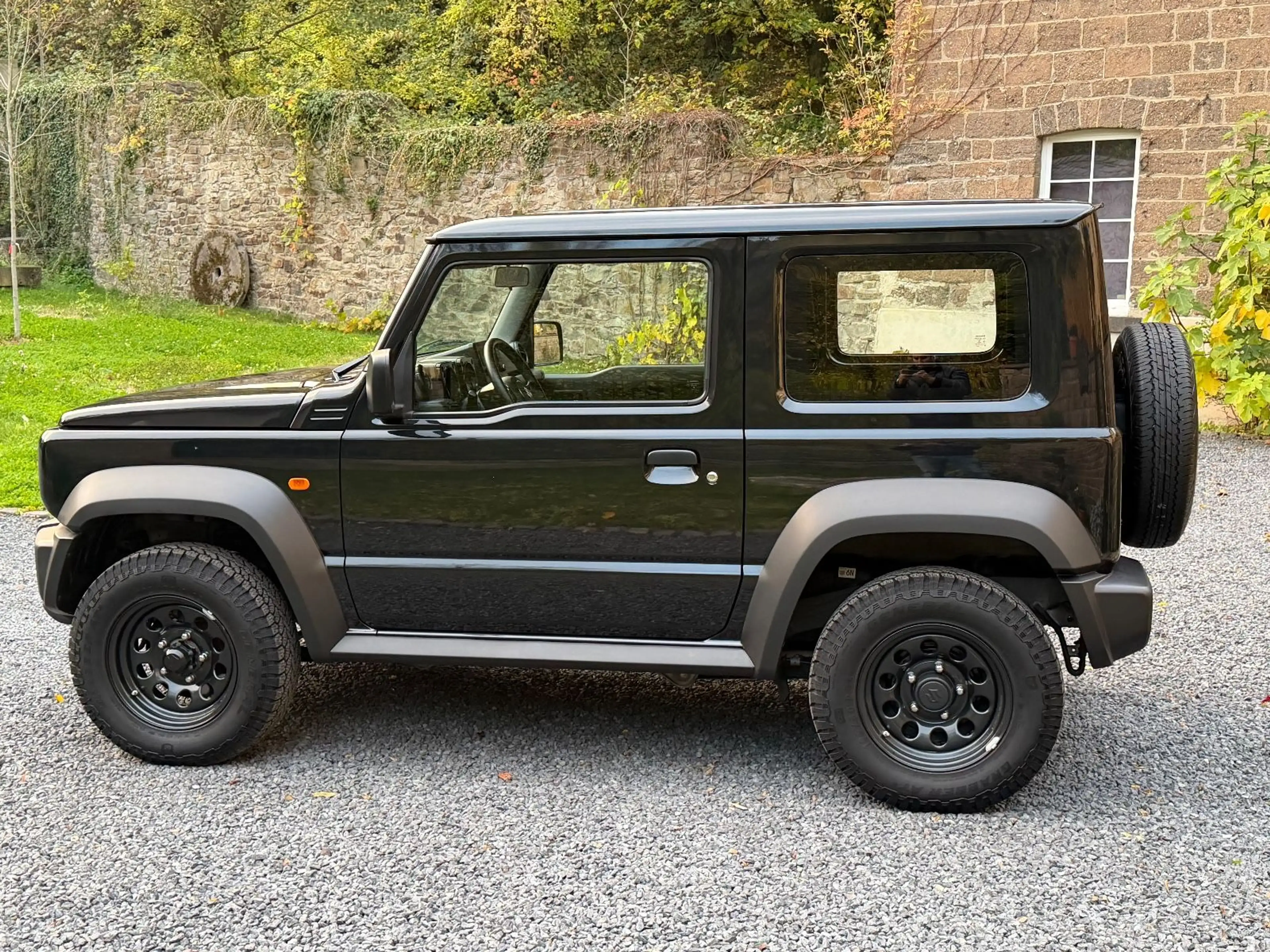 Suzuki Jimny 1.5 Comfort AllGrip NFZ LED LKW A+T Reifen — photo 11