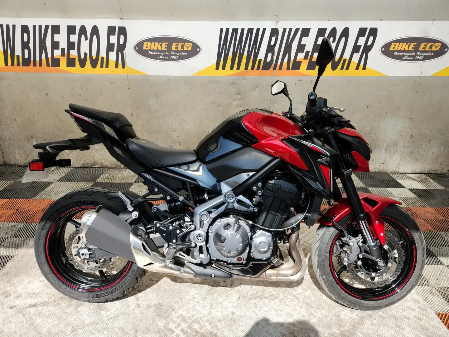 Kawasaki Z 900 Rosso - 1