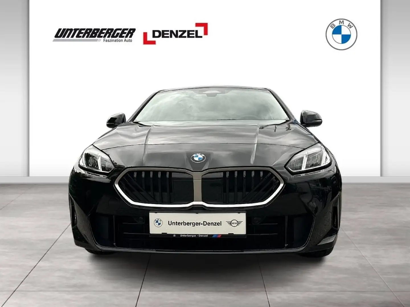 BMW 116 5-Tuerer (F70) DAB Parkassistent Klimaaut. Schwarz - 2