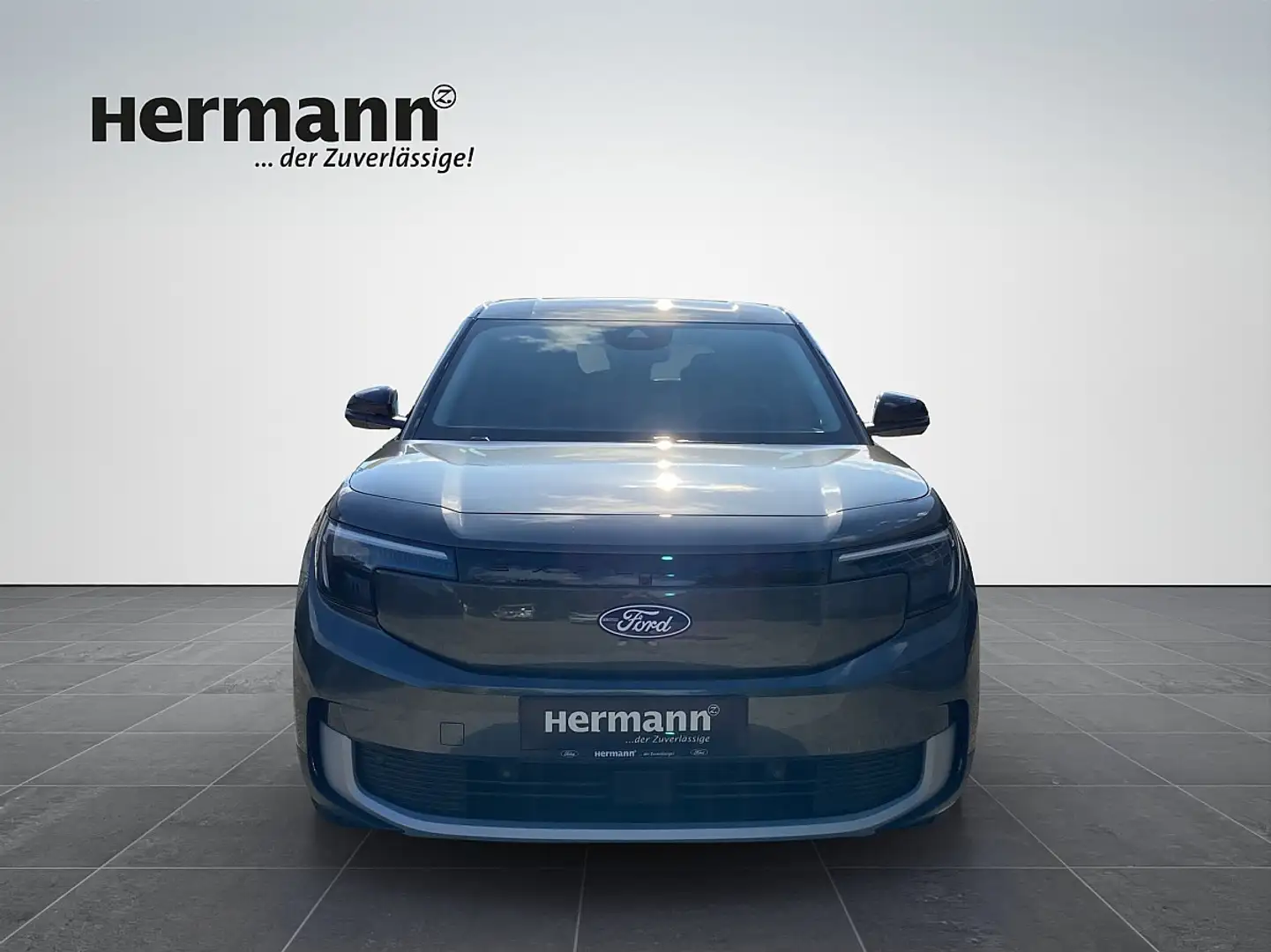 Ford Explorer Elektro 77kWh Select Grau - 2