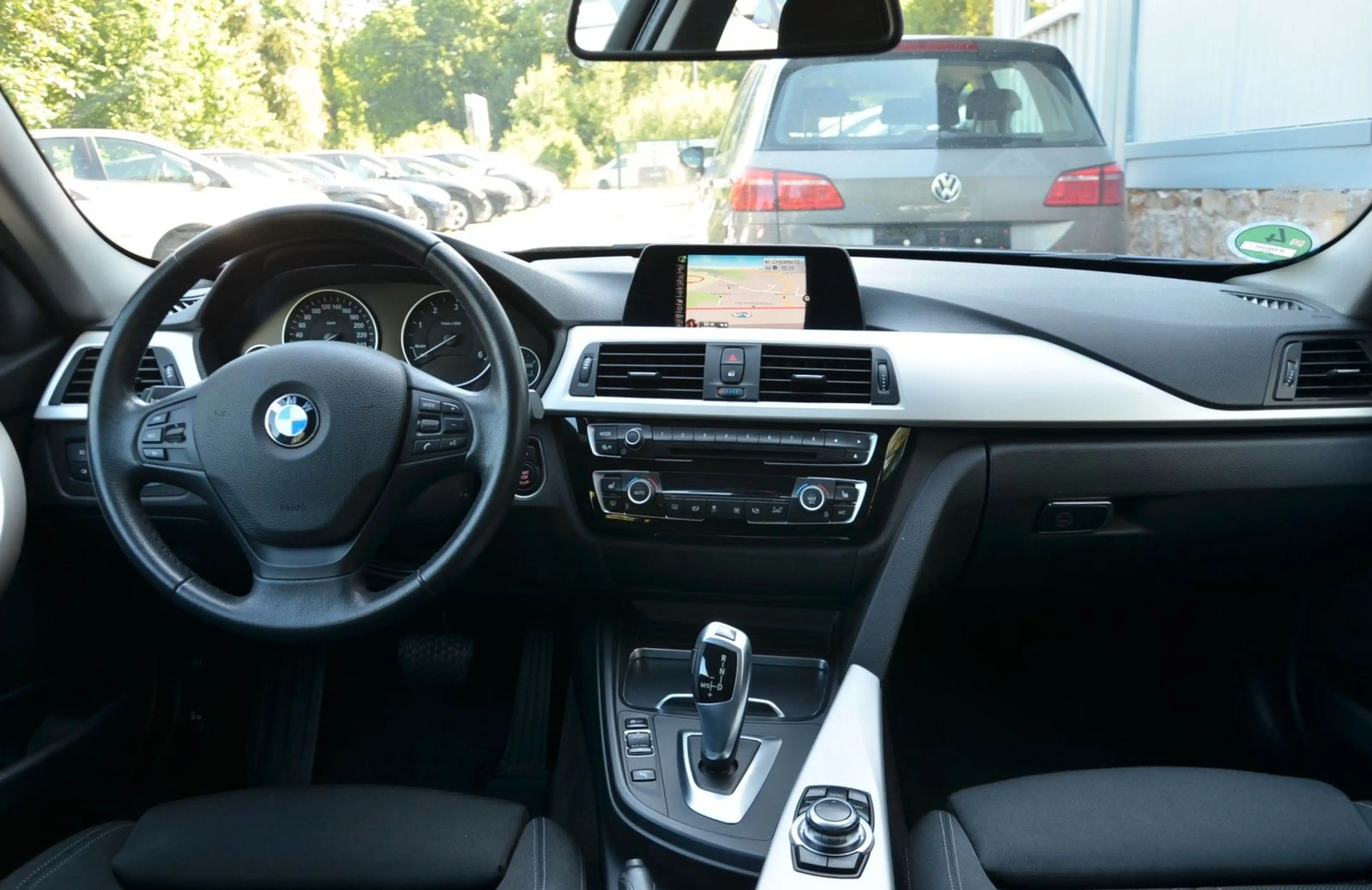 BMW 318 3 Touring 318 d Automatik LED Navi Sitzhzg. — photo 10